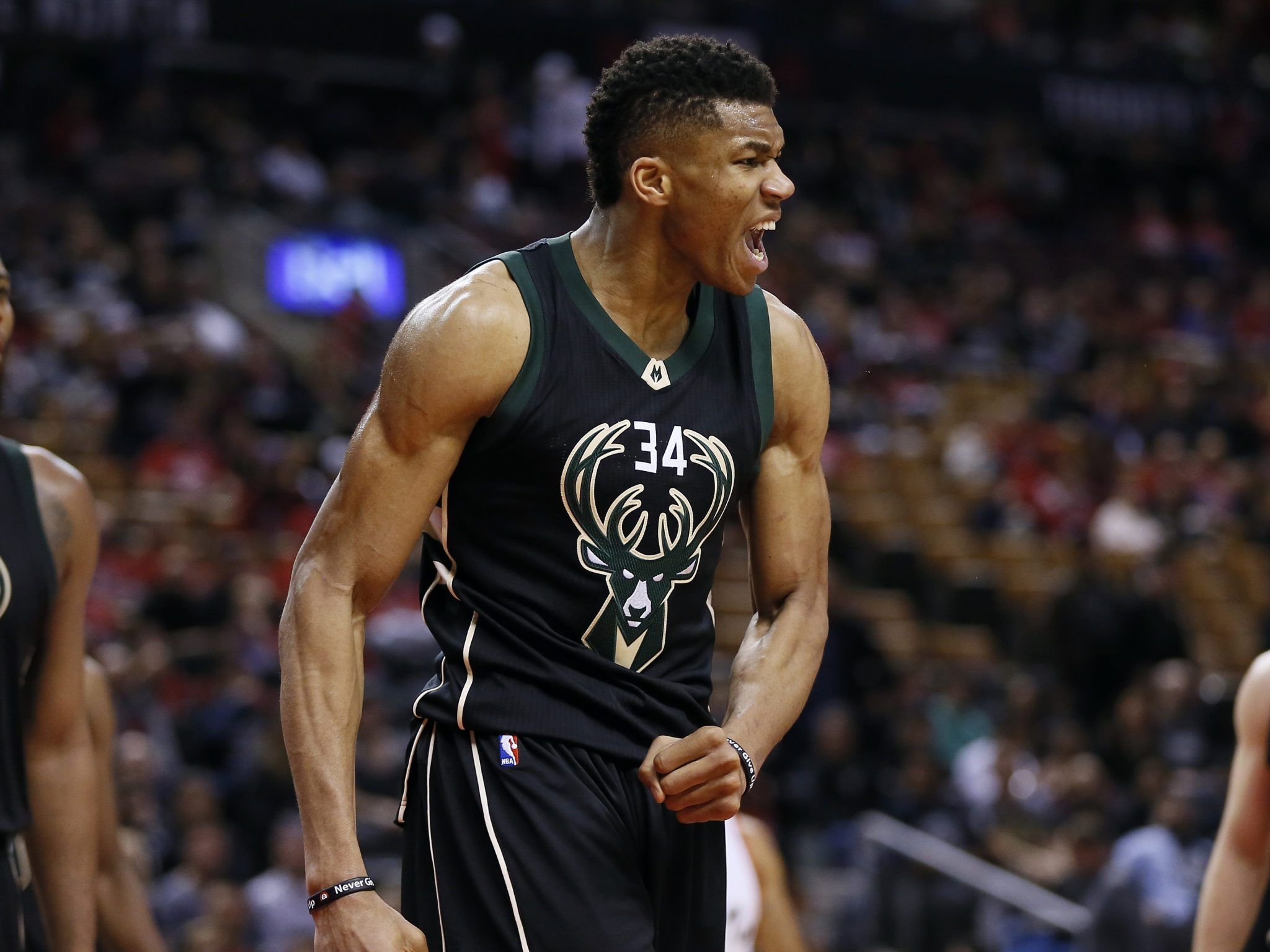 Giocatore Bucks NBA esulta, basket americano, 2048x1536 Hi-Res, Desktop