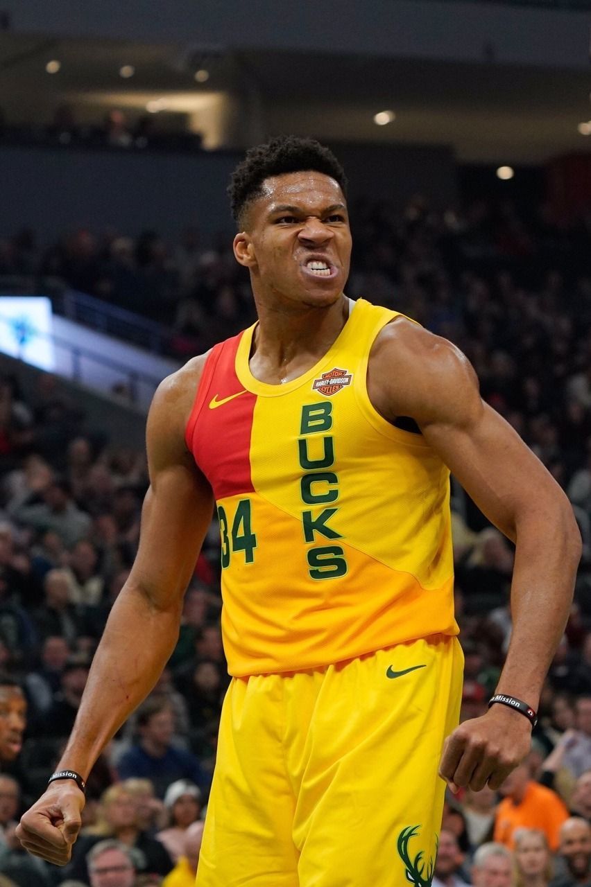 Giannis Antetokounmpo Bucks giallo, 852x1280 Full HD Verticale, Smartphone