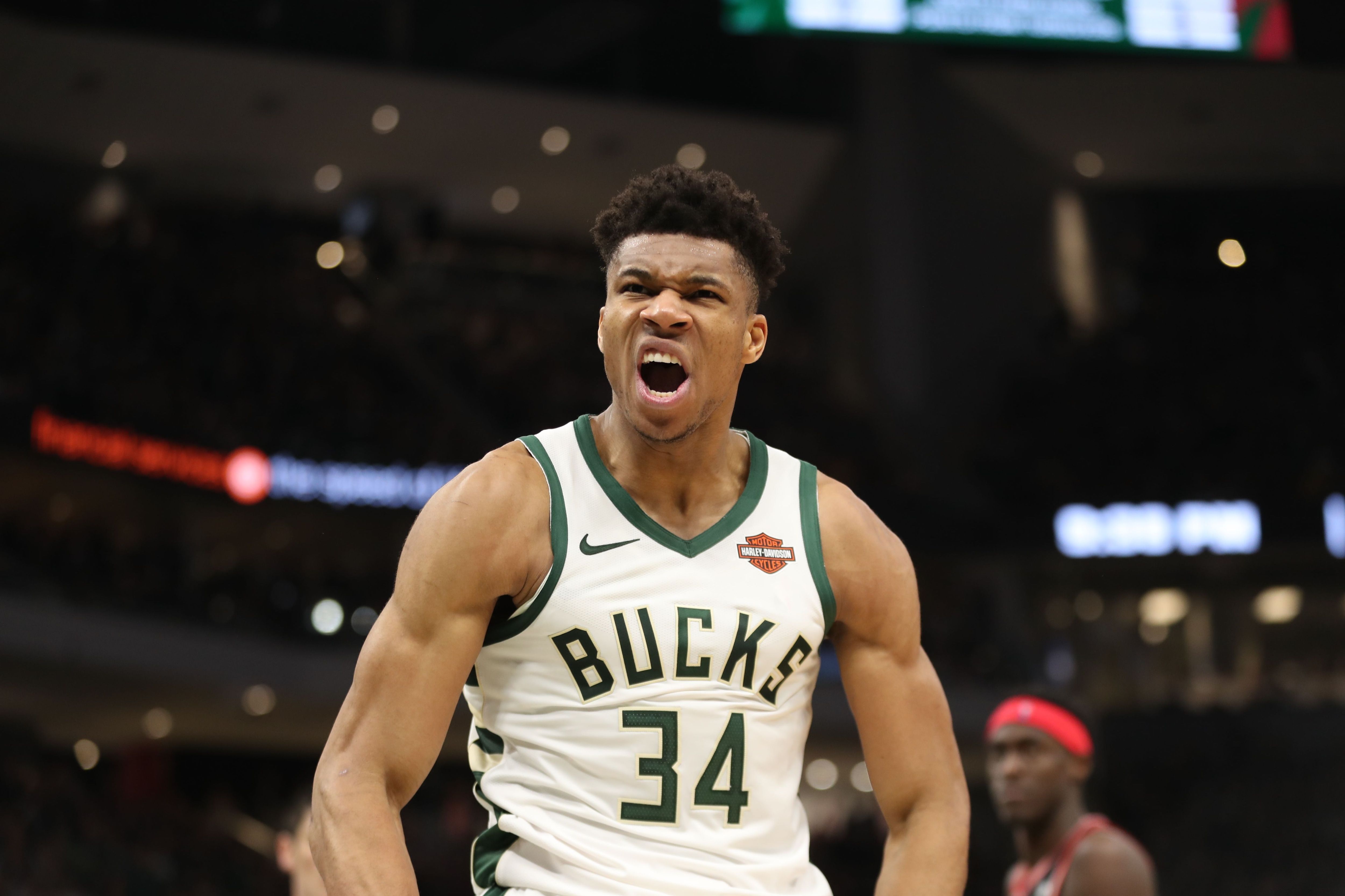 Giannis Antetokounmpo Milwaukee Bucks, 5472x3648 4K Ultra HD, Monitor 4K