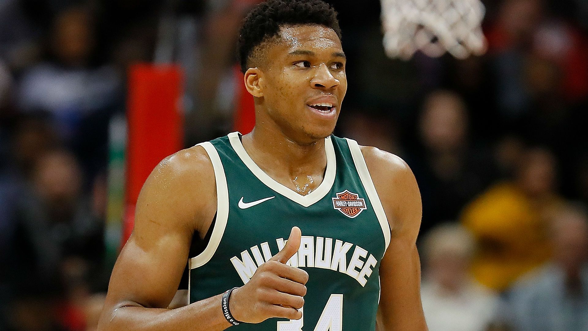 Giannis Antetokounmpo Milwaukee Bucks, 1920x1080 1080p, Laptop