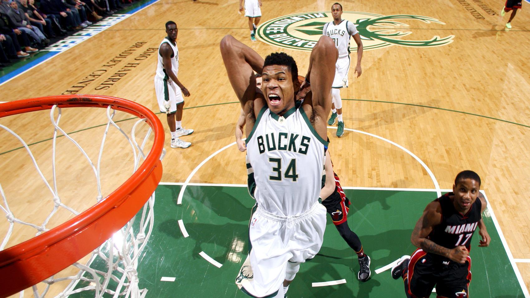 Giannis Antetokounmpo maglia Bucks, 1600x900 900p, PC