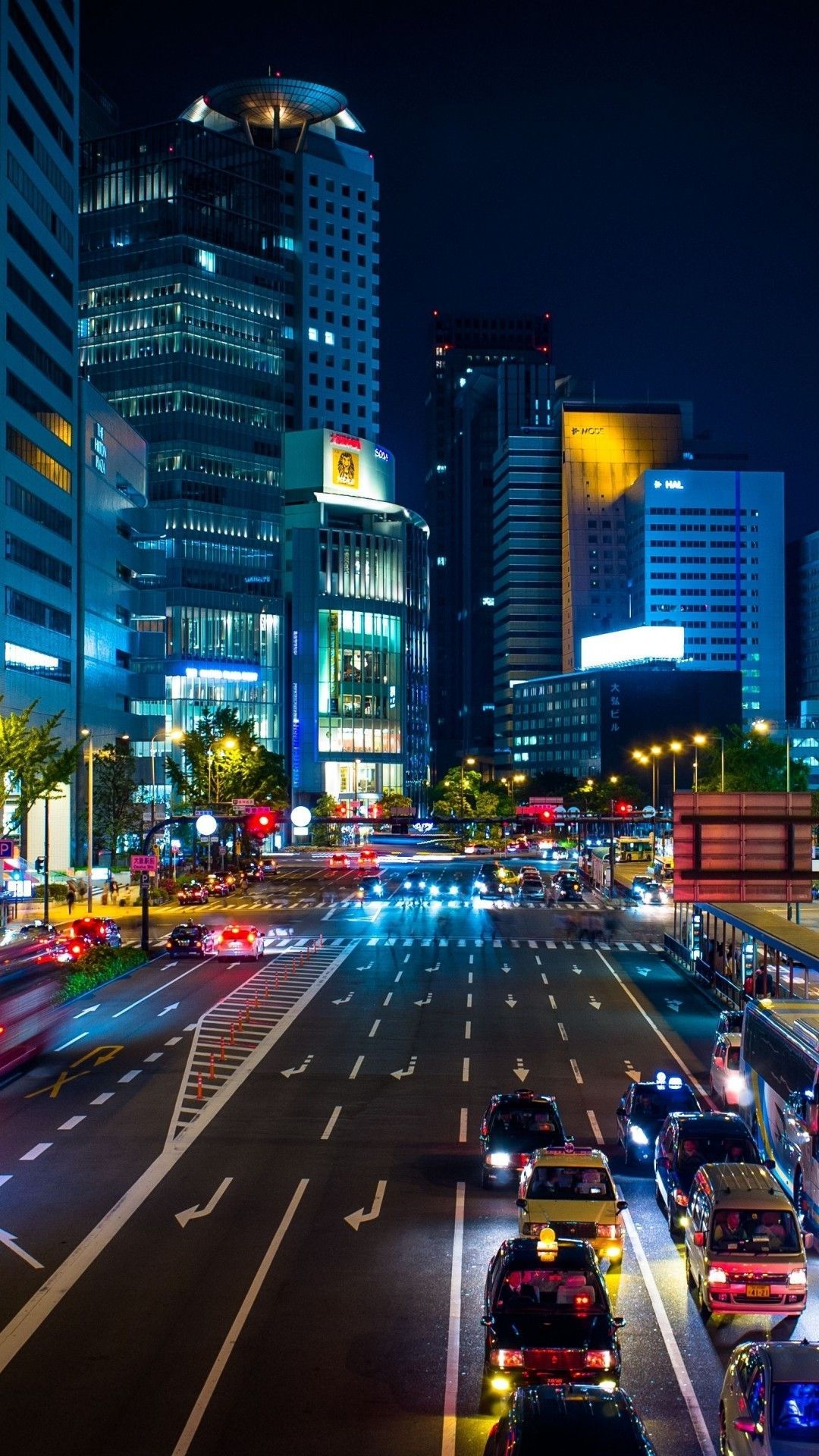 Tokyo notturna strada trafficata, 1080x1920 Full HD Verticale, iPhone