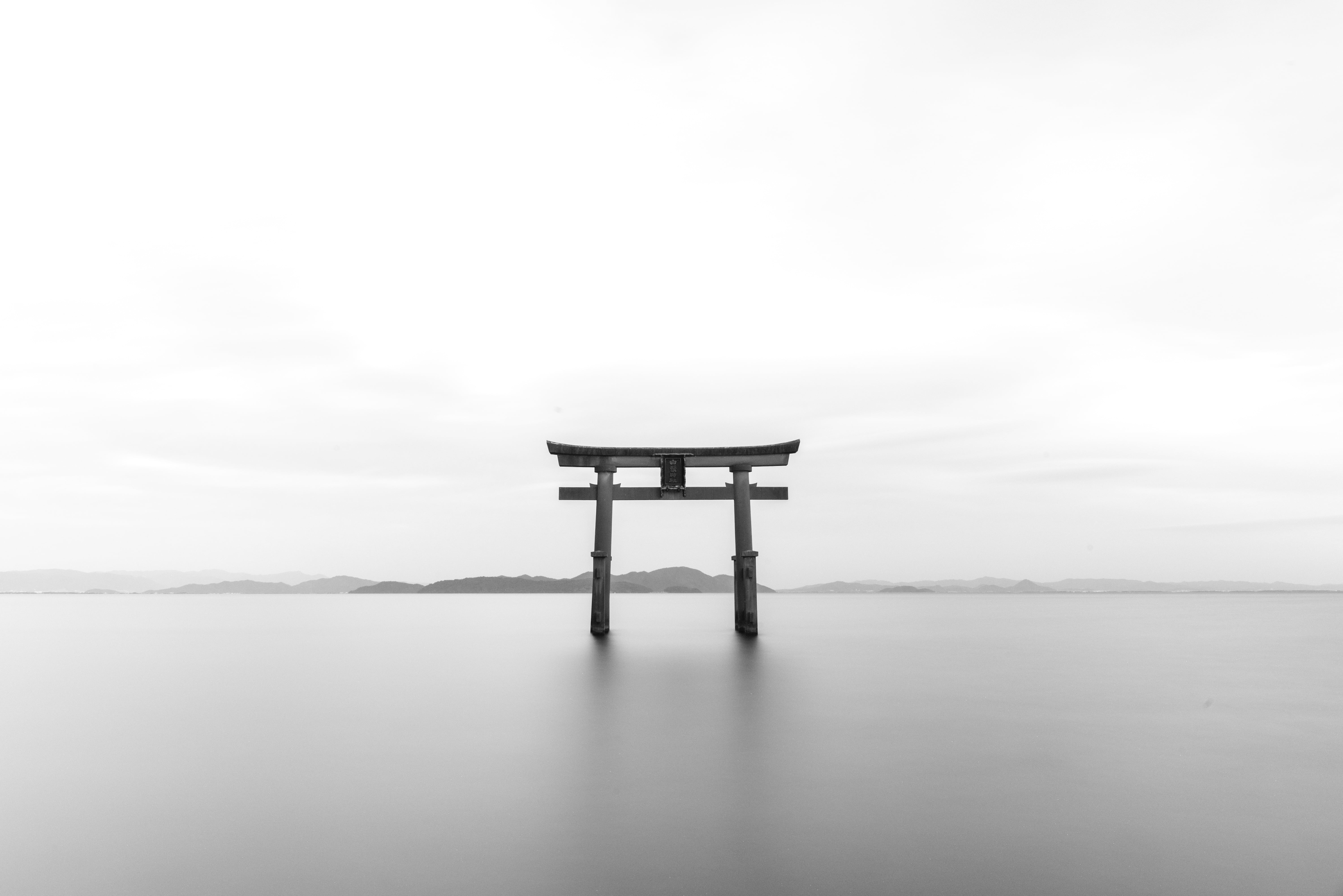 Torii santuario Itsukushima acqua, 5996x4002 Ultra HD, Monitor 4K