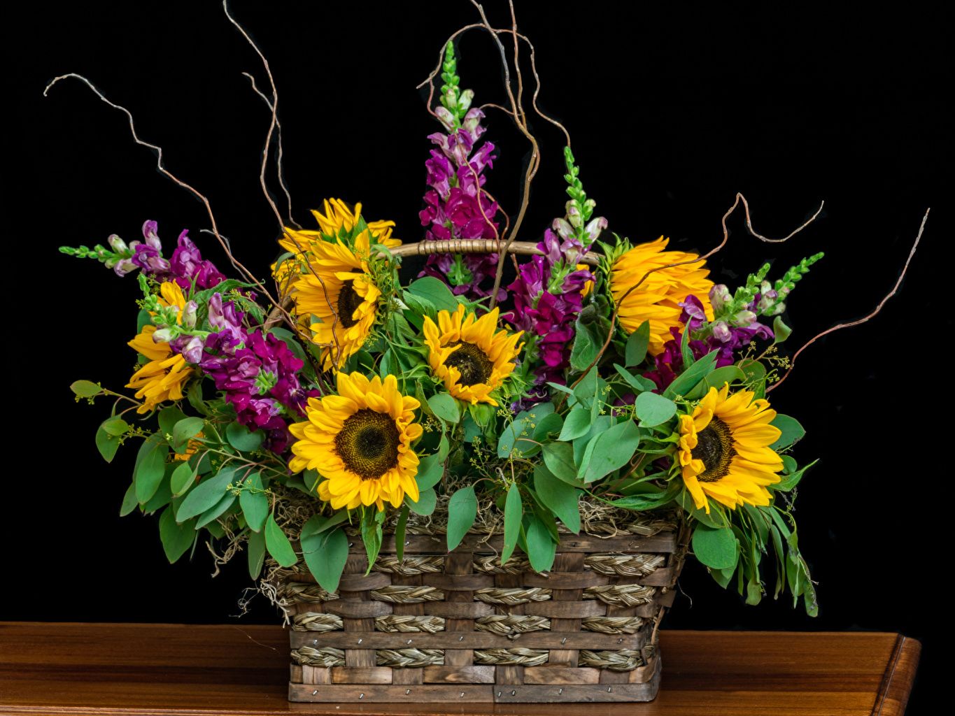 Cesto girasoli e fiori viola, 1365x1024 HD, Desktop