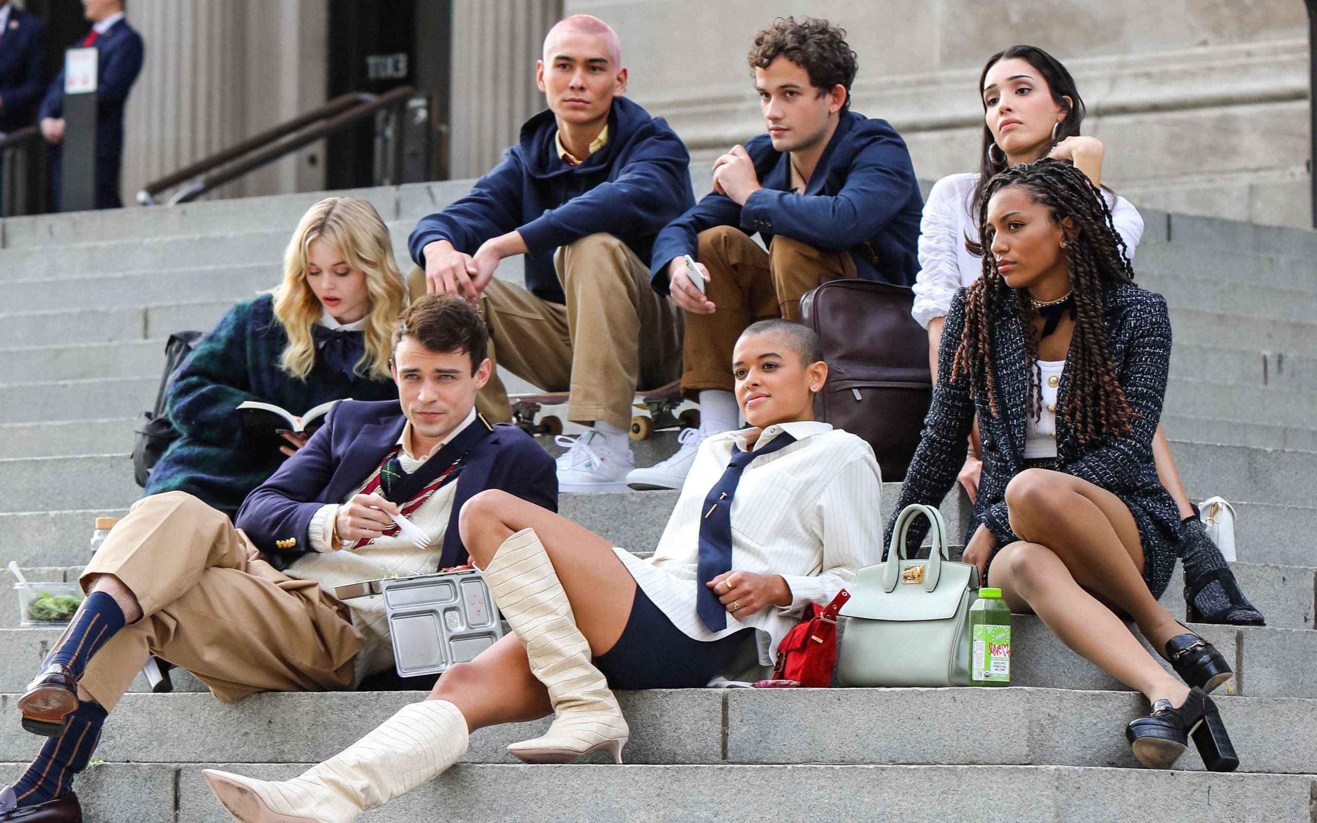 Gruppo studenti Gossip Girl reboot, 2560x1600 2K+, Laptop