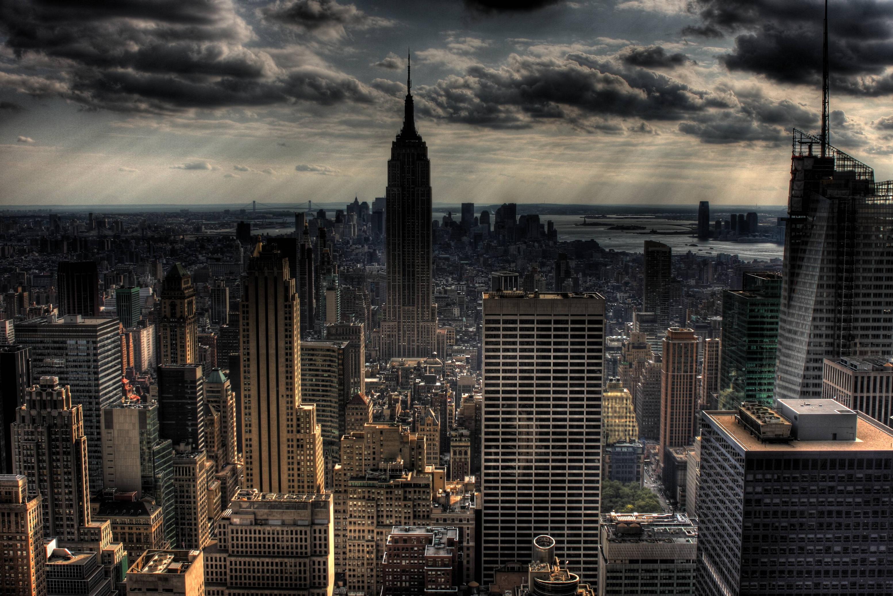 Skyline città con grattacieli, 3107x2072 2K, Desktop
