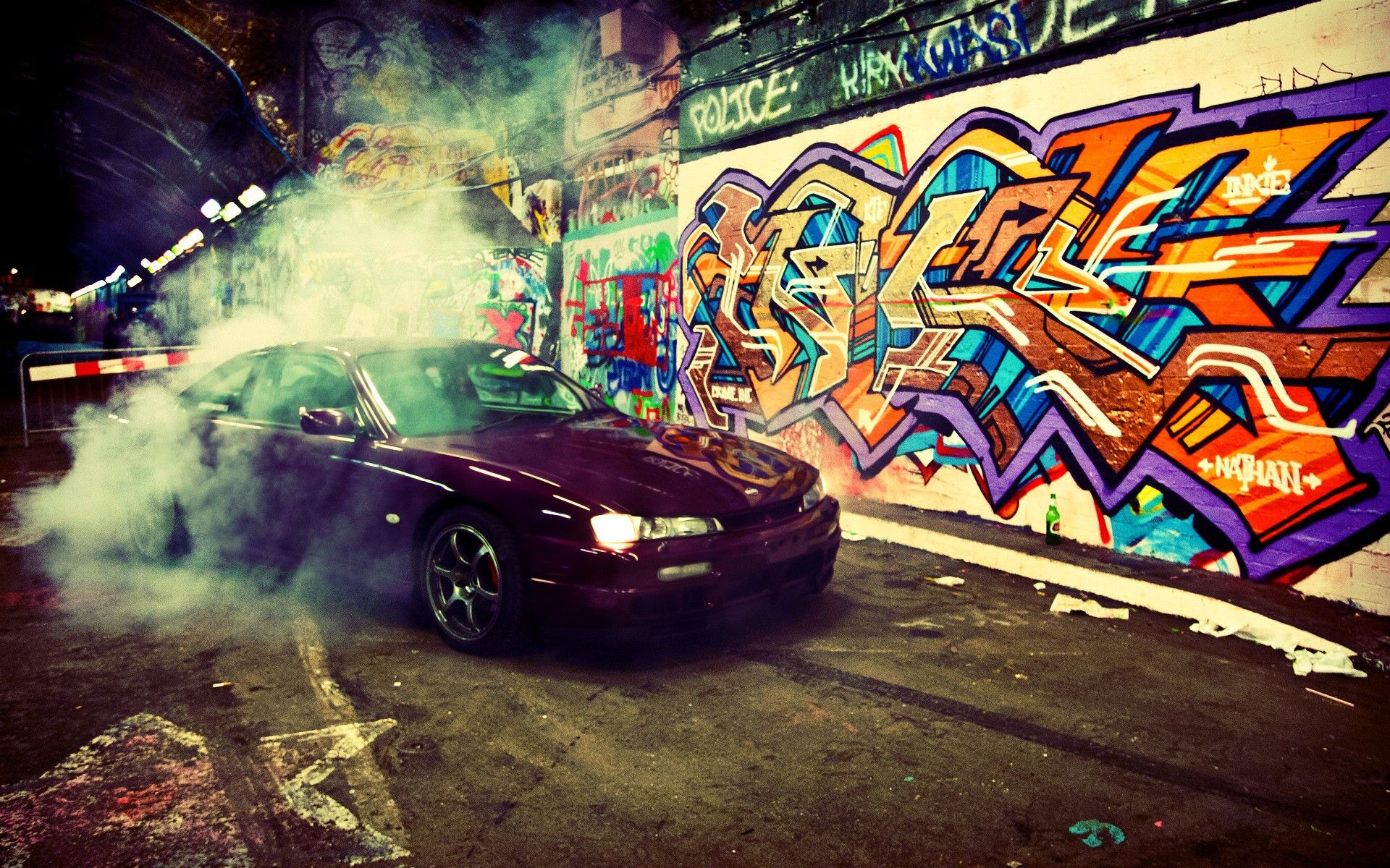 Auto con fumo e graffiti, 1920x1200 Full HD+ WUXGA, Desktop