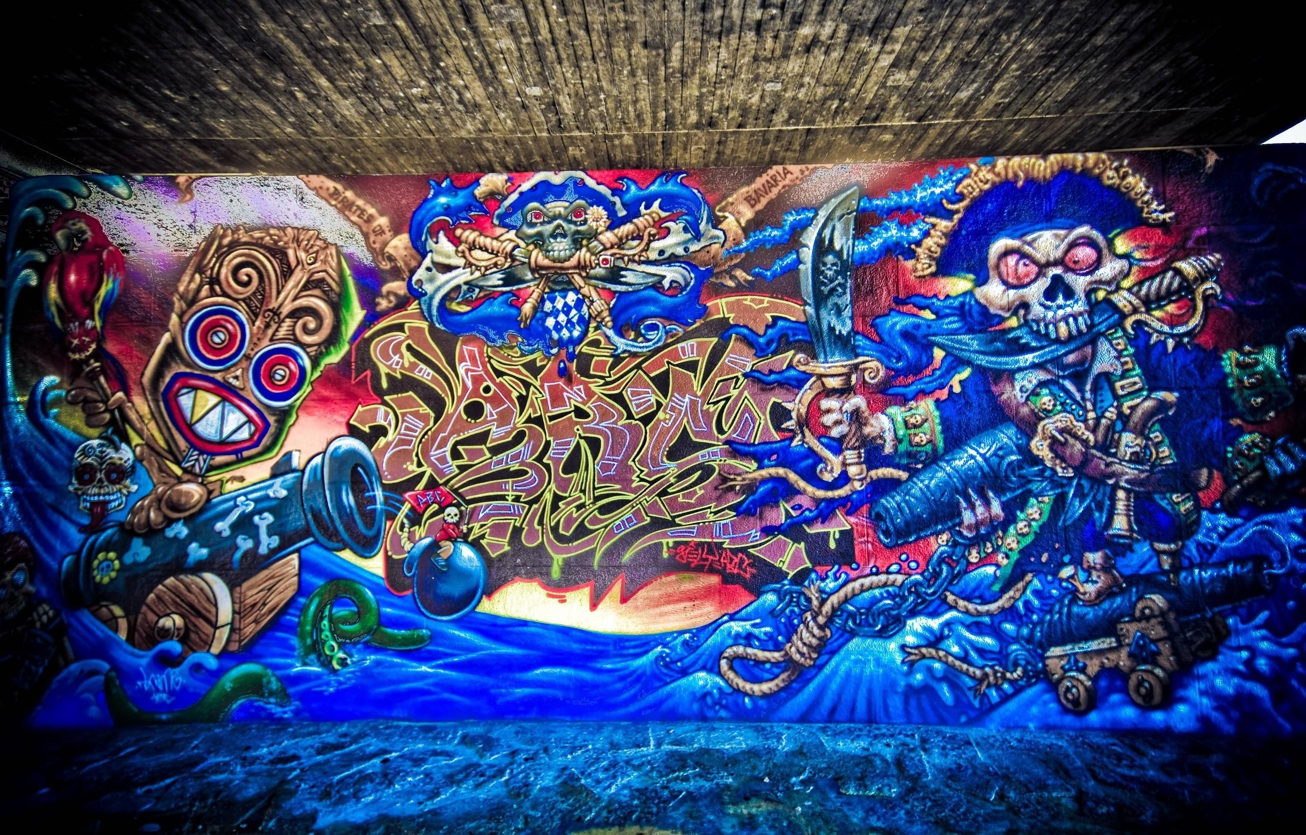 Murale graffiti teschi colorati, 2663x1703 2K+, Ultrabook