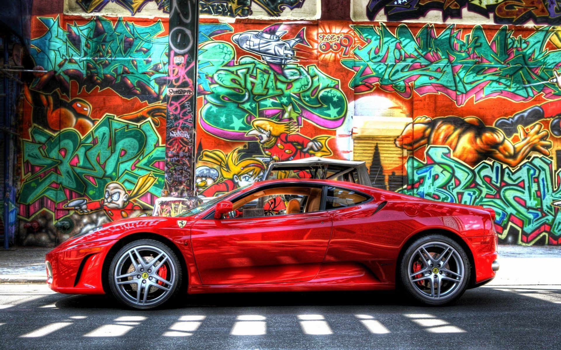 Ferrari rossa muro graffiti, Maranello, 1920x1200 Full HD+ WUXGA, Dell XPS