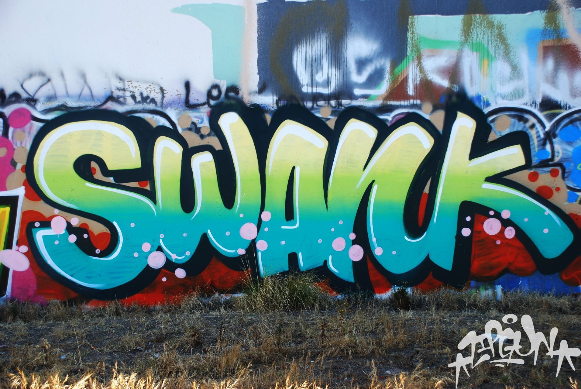 Graffiti scritte Love cuori, 2560x1600 WQXGA, Lenovo Legion