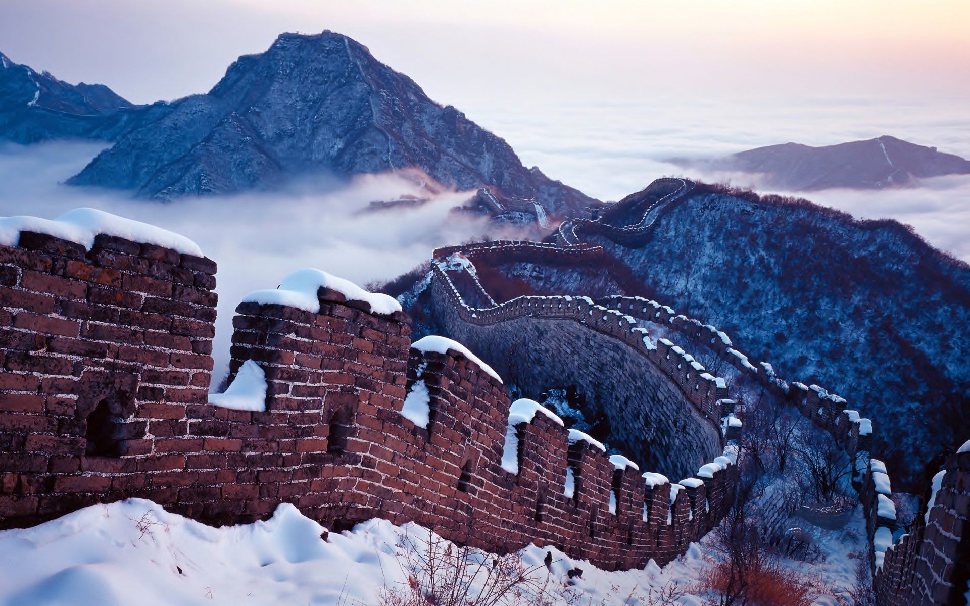 Grande Muraglia Cinese innevata, 1920x1200 Full HD+ WUXGA, Desktop