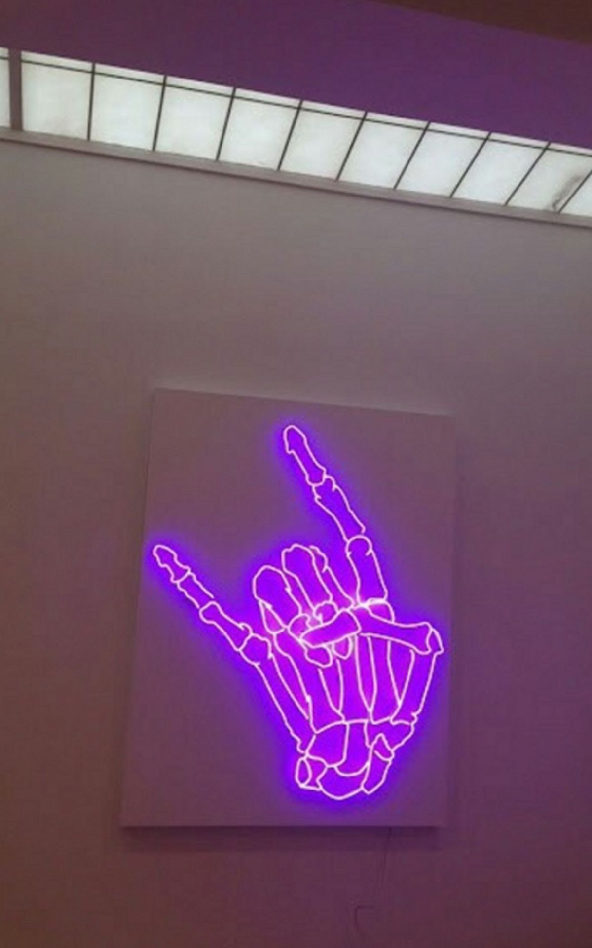 neon mano scheletro viola, 1200x1920 Verticale, Mobile