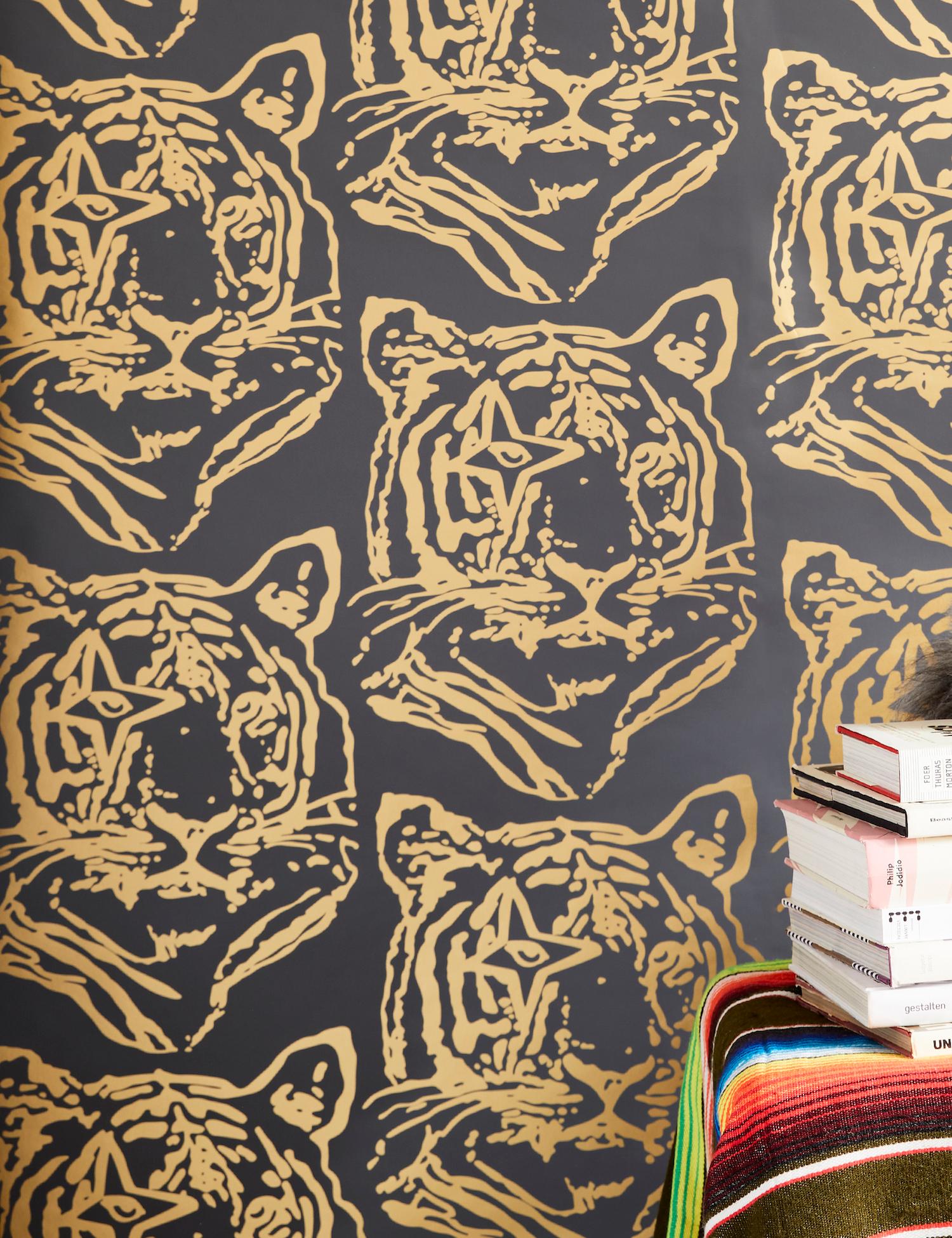 Portacarte Gucci GG Supreme tigre, New York, 1200x1500 Full HD Verticale, iPhone