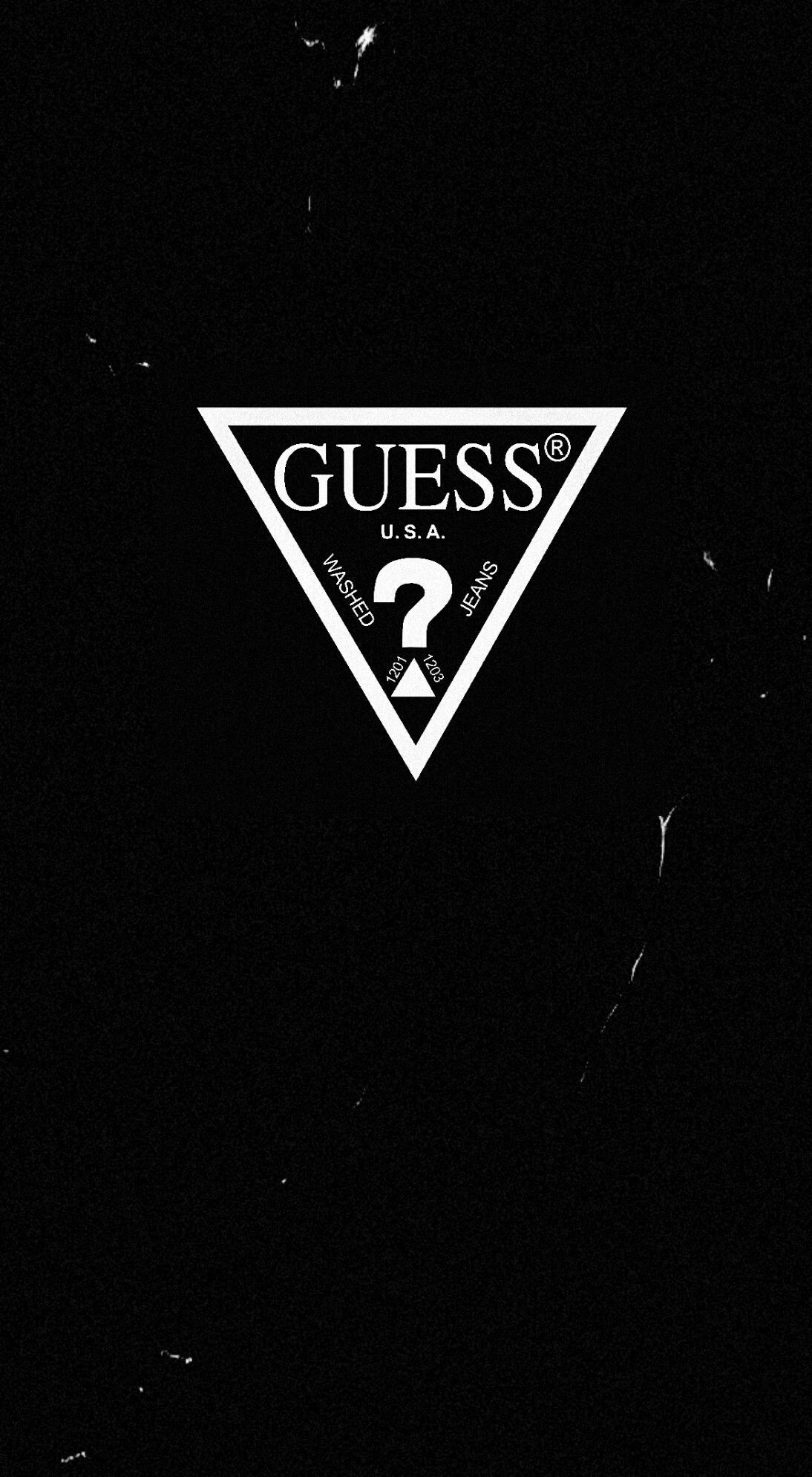 Donna con top rosa Guess, 3840x2160 UHD, PC 4K