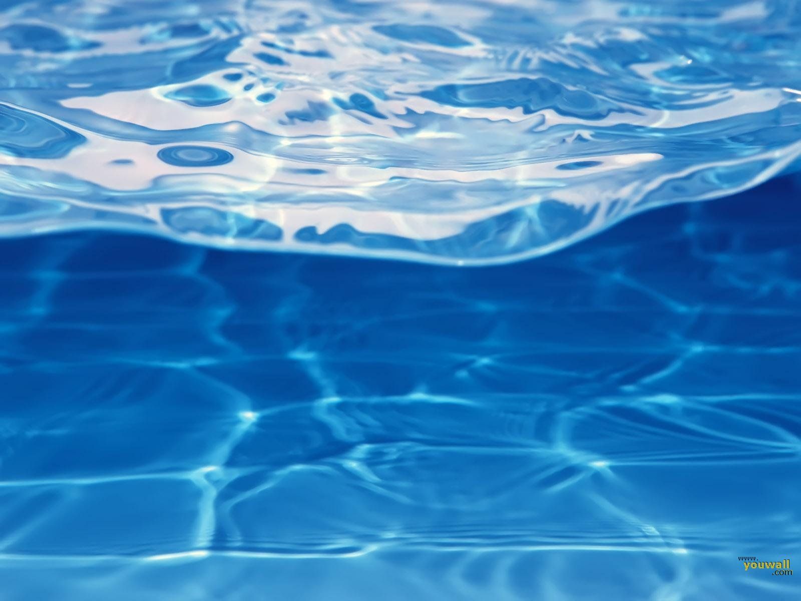 Superficie acqua blu piscina, 1600x1200 HD Ready, Laptop