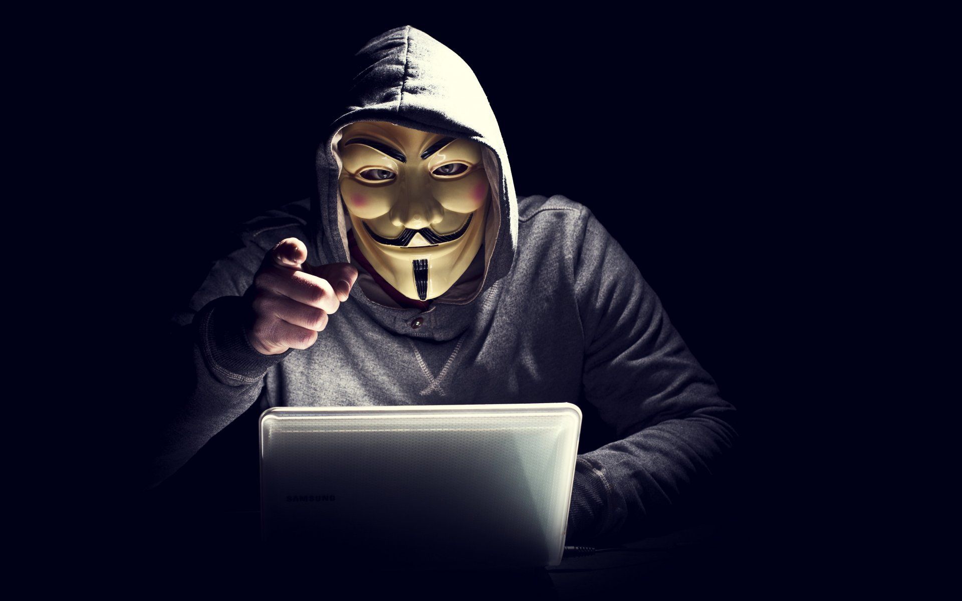 Anonymous punta dito laptop, 1920x1200 Full HD+, iMac
