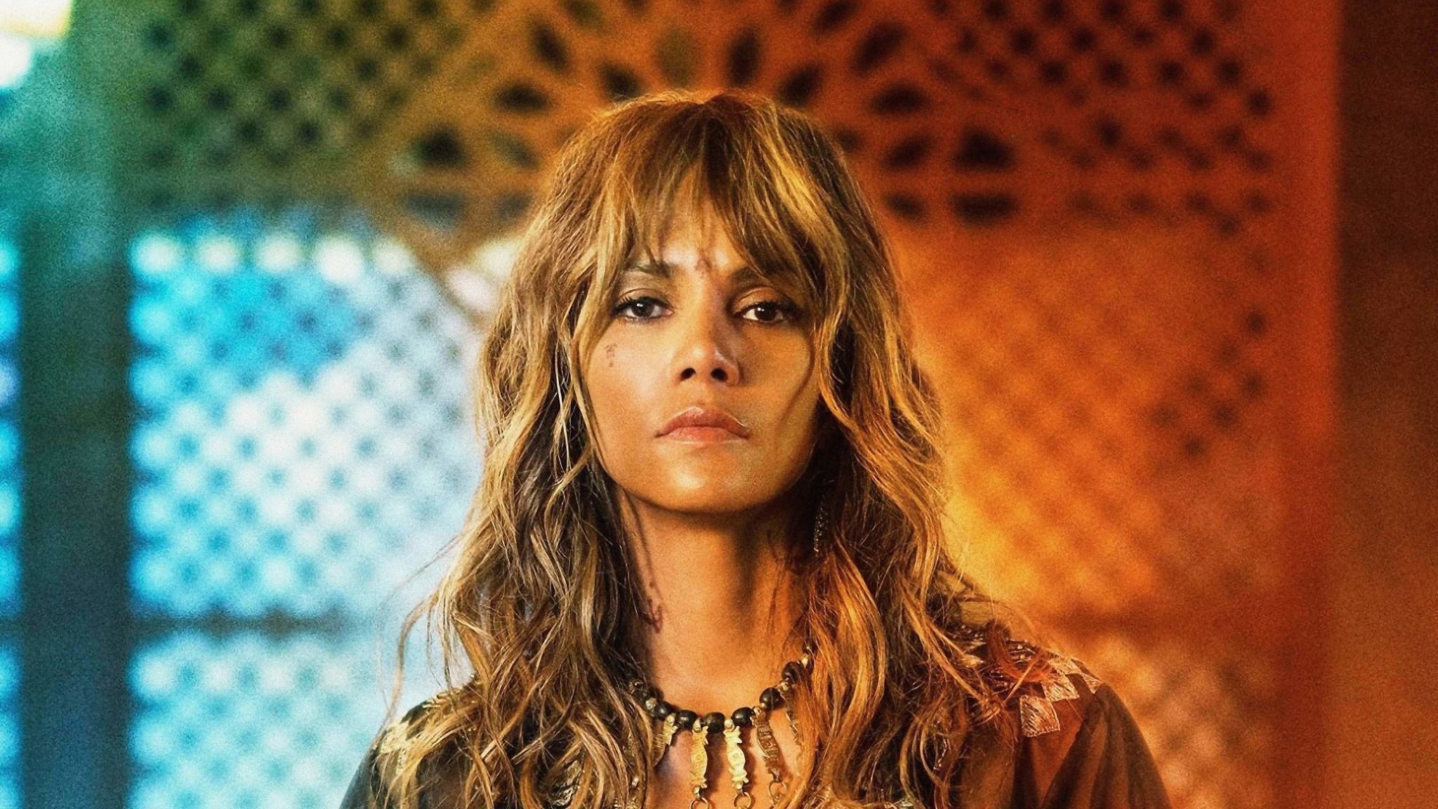 Halle Berry in John Wick 3, 2048x1152 alta risoluzione, Laptop