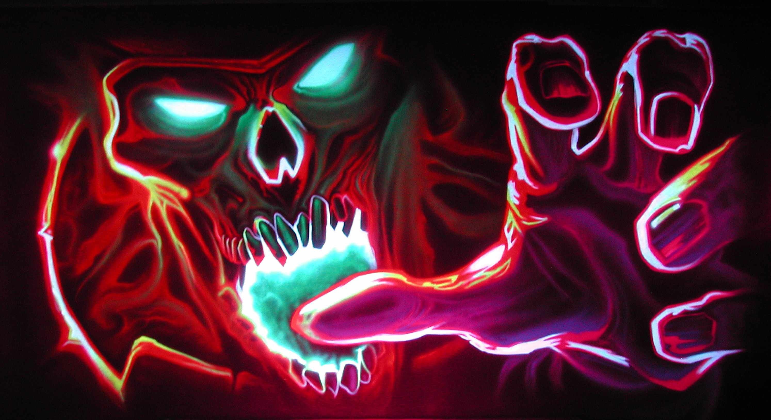 Teschio neon e mano artigliata, 2988x1629 2K+, Laptop