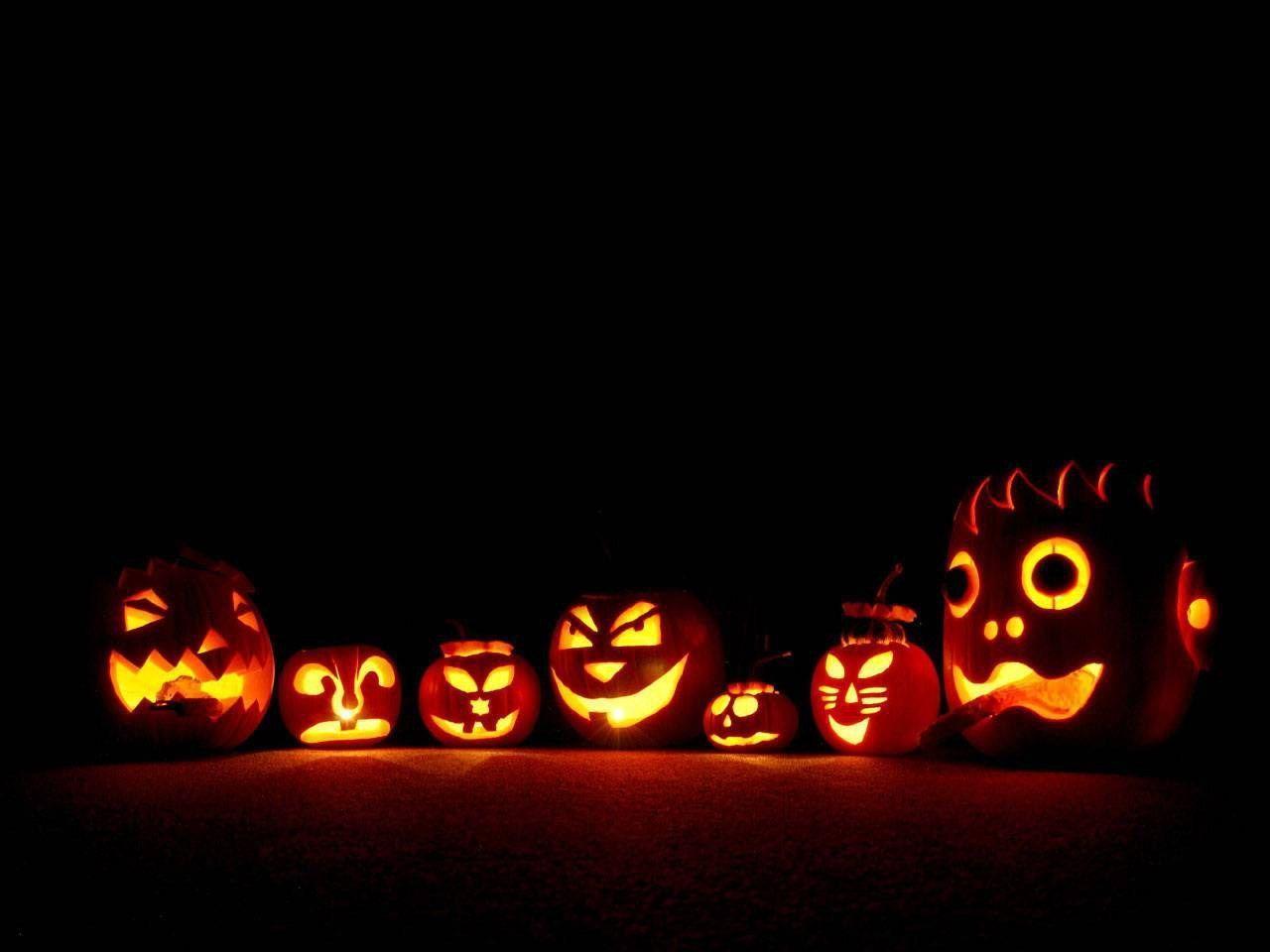 Zucche di Halloween intagliate illuminate, 1280x960 HD, Desktop