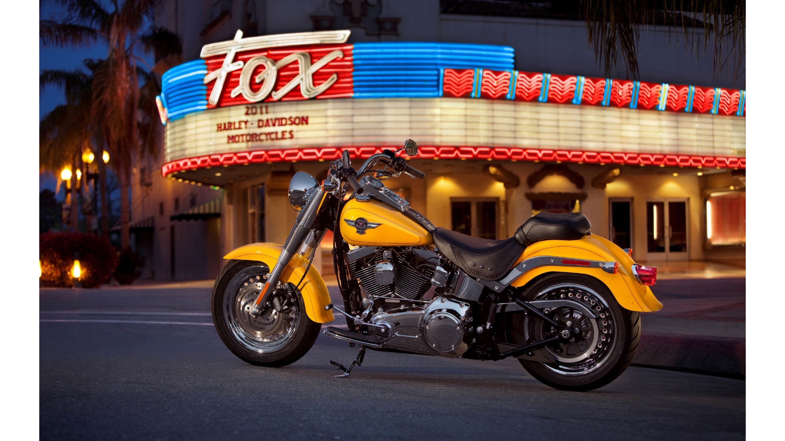 Moto Harley Davidson gialla, 2560x1440 2K, Monitor Gaming