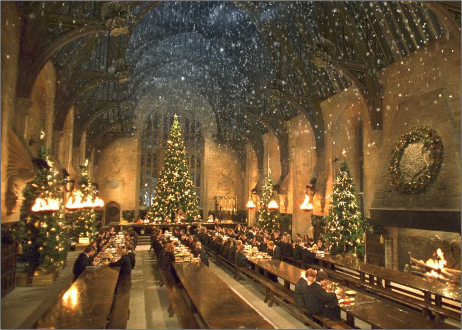 Grande Sala Hogwarts a Natale, scuola di magia, 1575x1125 720p, Laptop