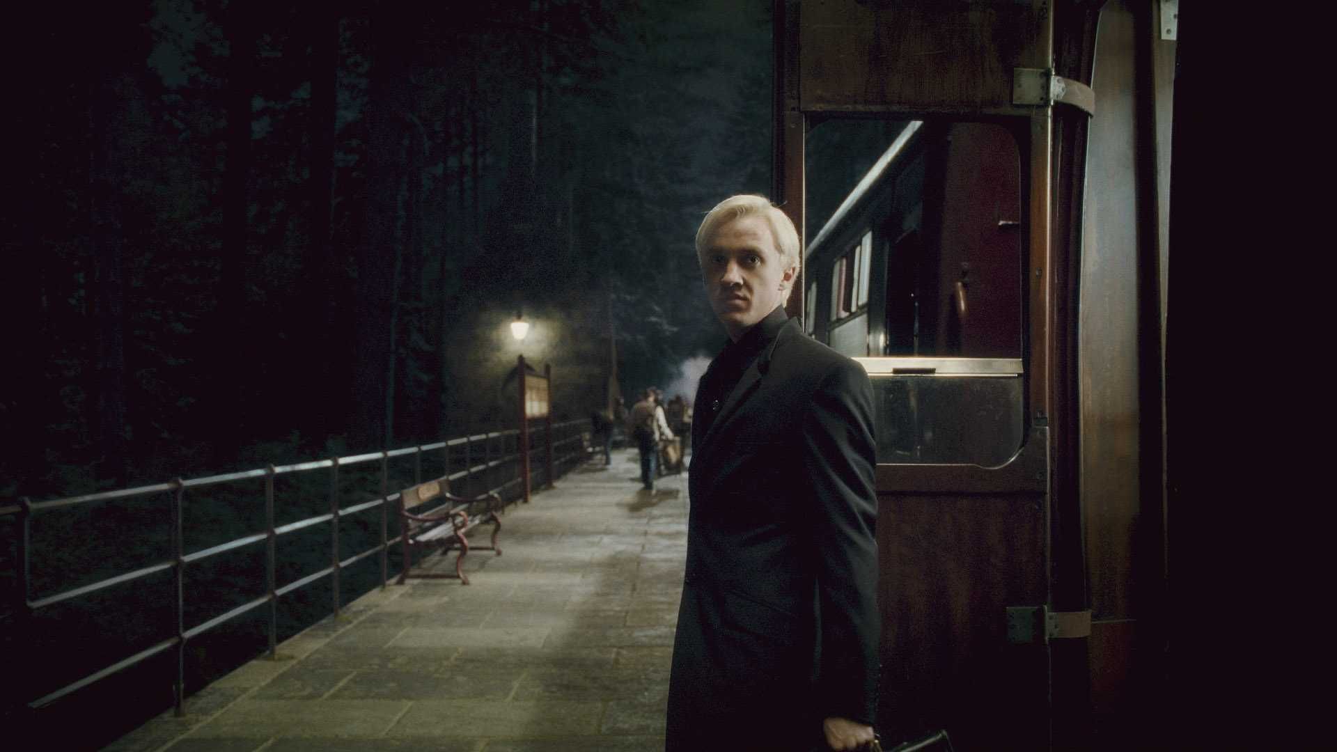 Draco Malfoy con bacchetta, 2048x1536 alta risoluzione, PC