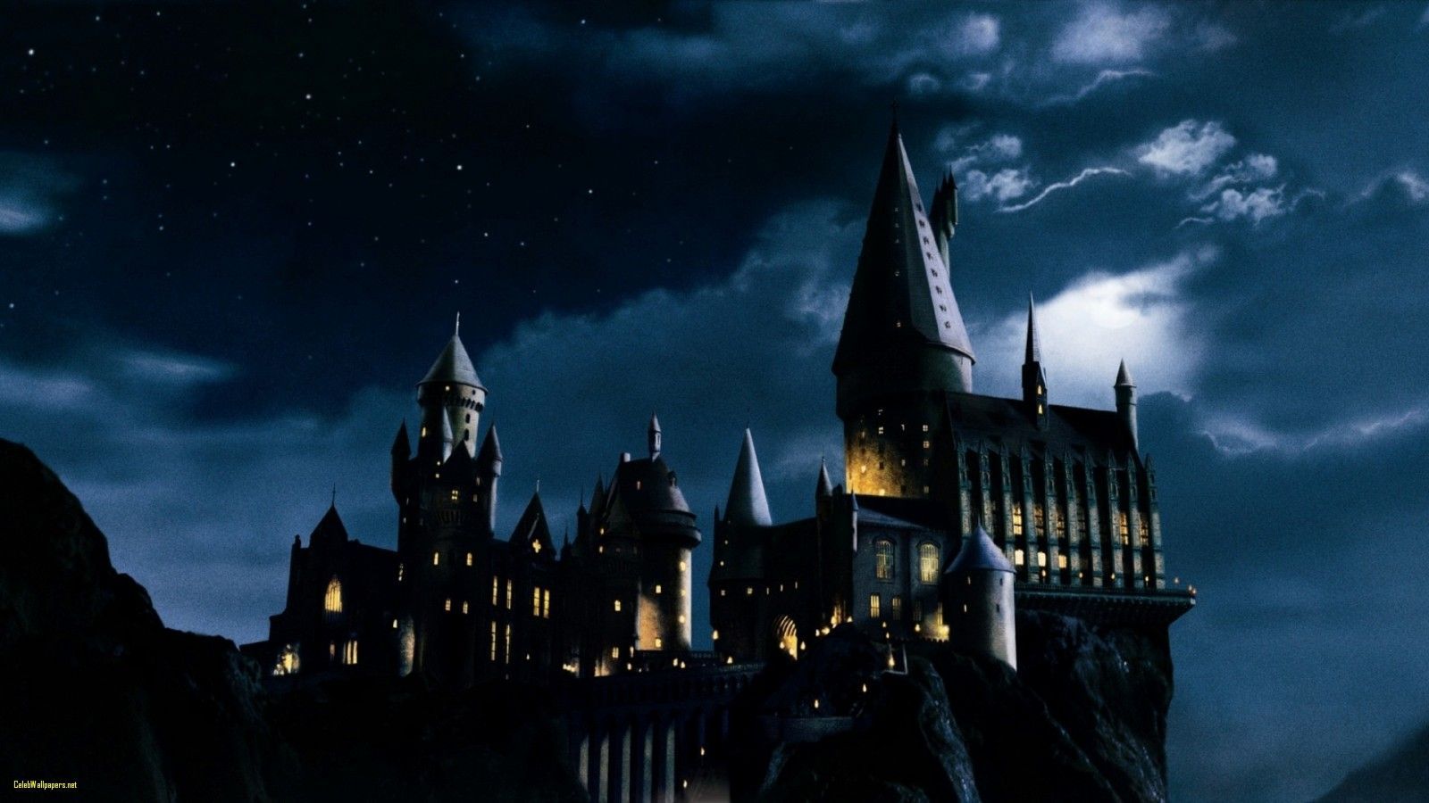 Castello Hogwarts notturno, 1600x900 HD, PC Desktop