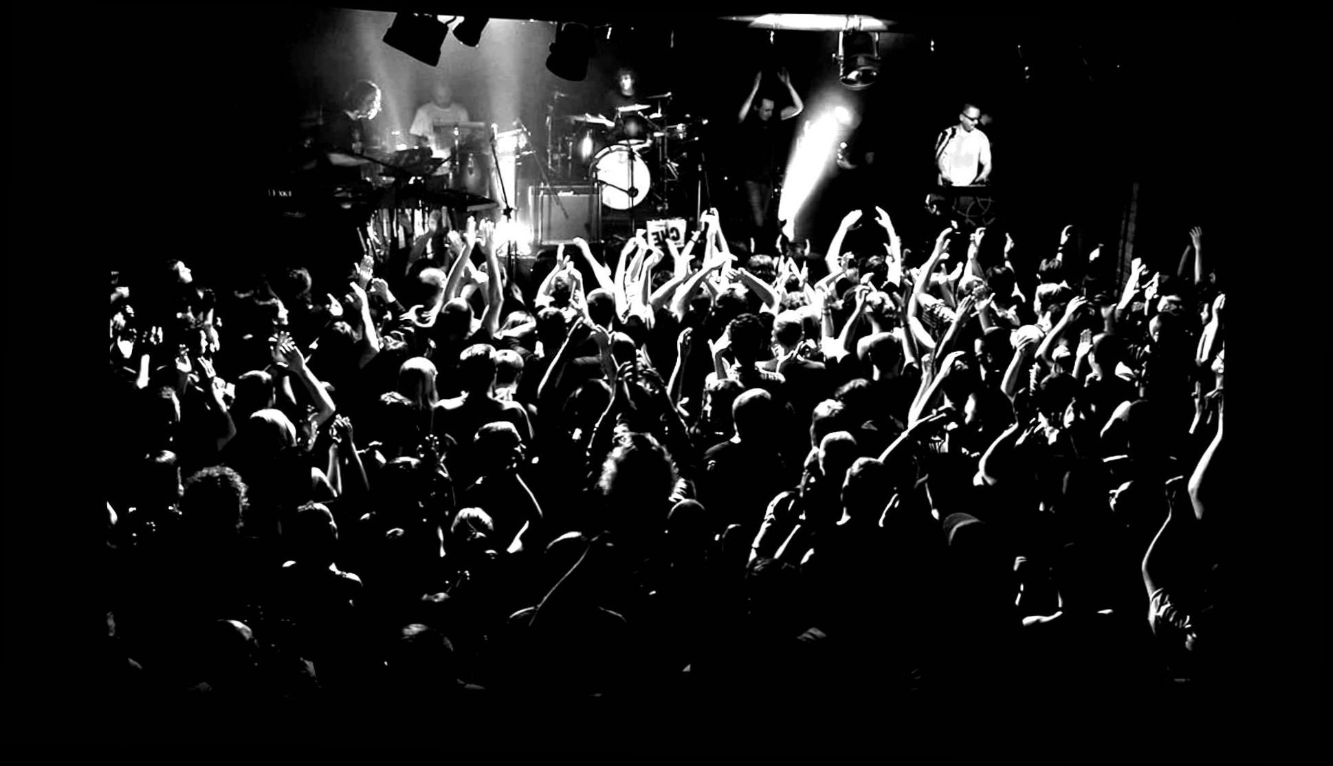 folla concerto bianco nero, 1939x1114 Full HD 1080p, Laptop