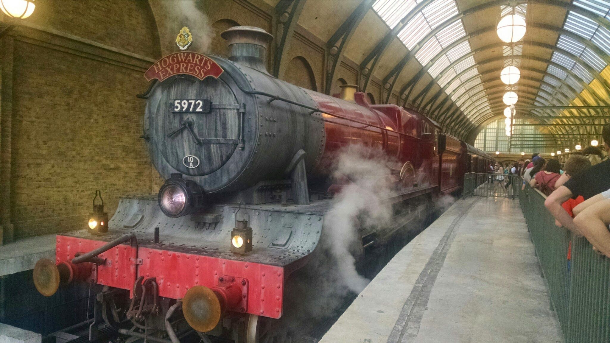 Castello di Hogwarts notturno, 1920x1080 Full HD, PC