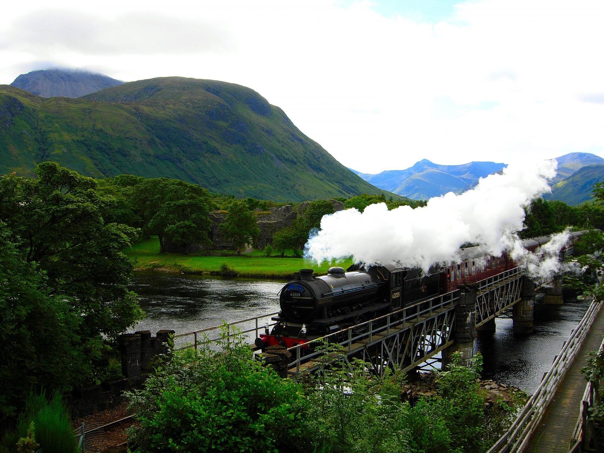 Treno a vapore Hogwarts Express, scuola di magia, 1920x1440 Full HD+, PC