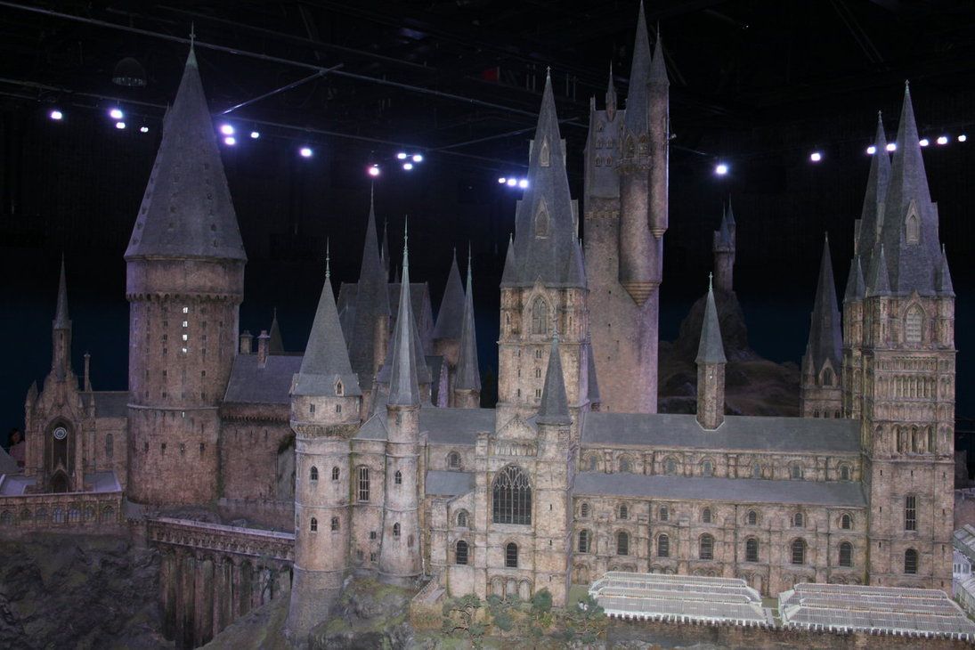 Castello di Hogwarts torri, 1920x1080 Full HD 1080p, PC