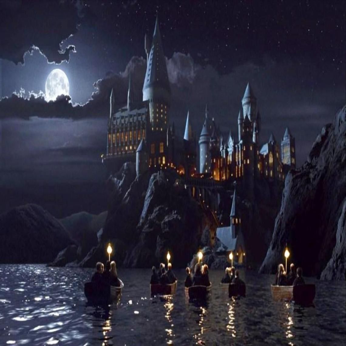 Castello Hogwarts notturno con luna, 1140x1140 HD, iMac