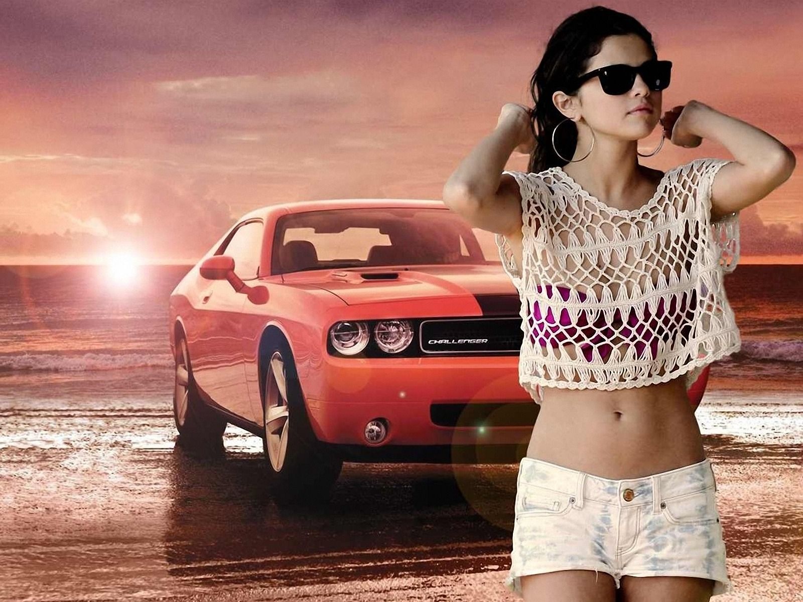 Donna sdraiata su auto sportiva, 2560x1600 2K+, Desktop
