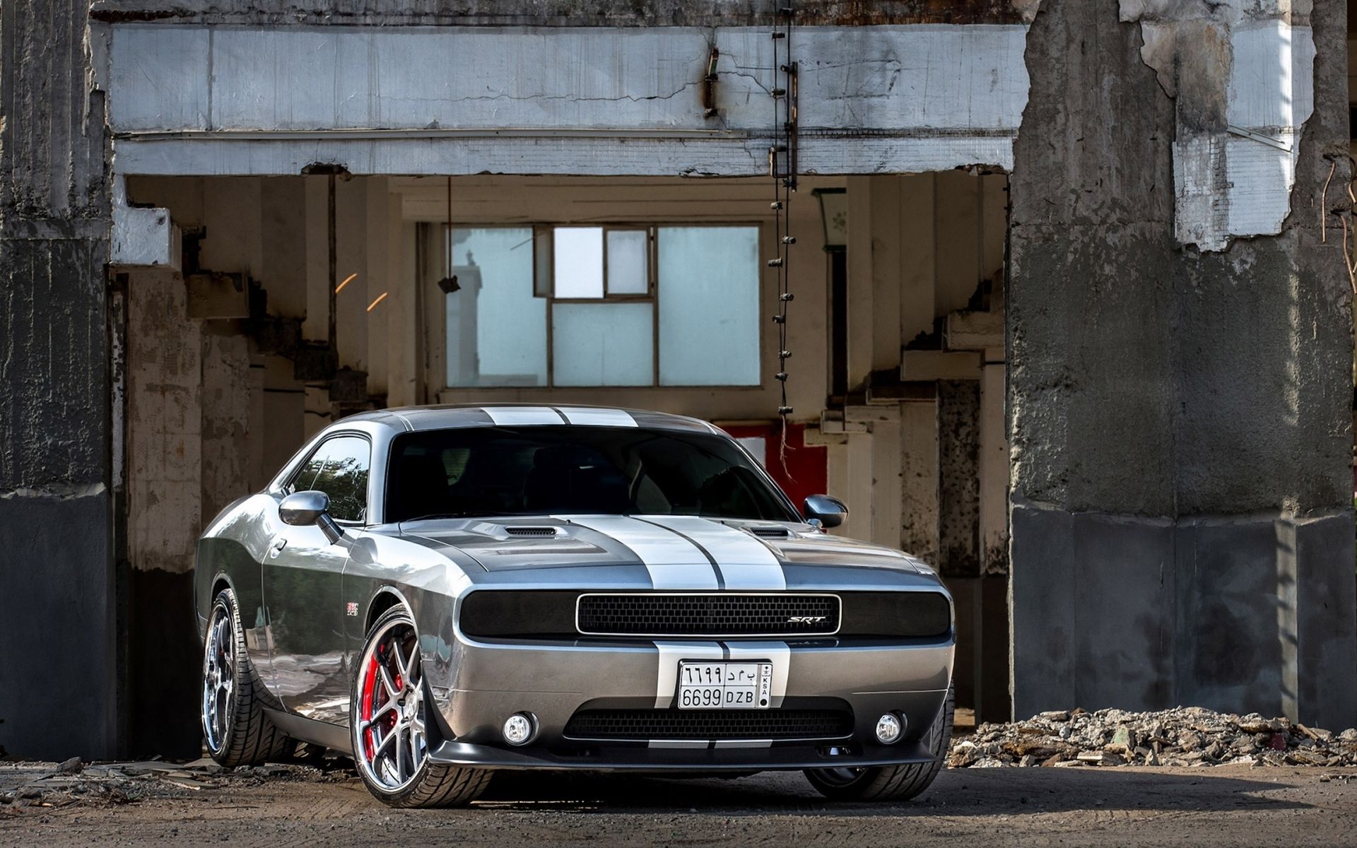 Dodge Challenger SRT grigia edificio, V8, 1920x1200 Full HD+ WUXGA, PC