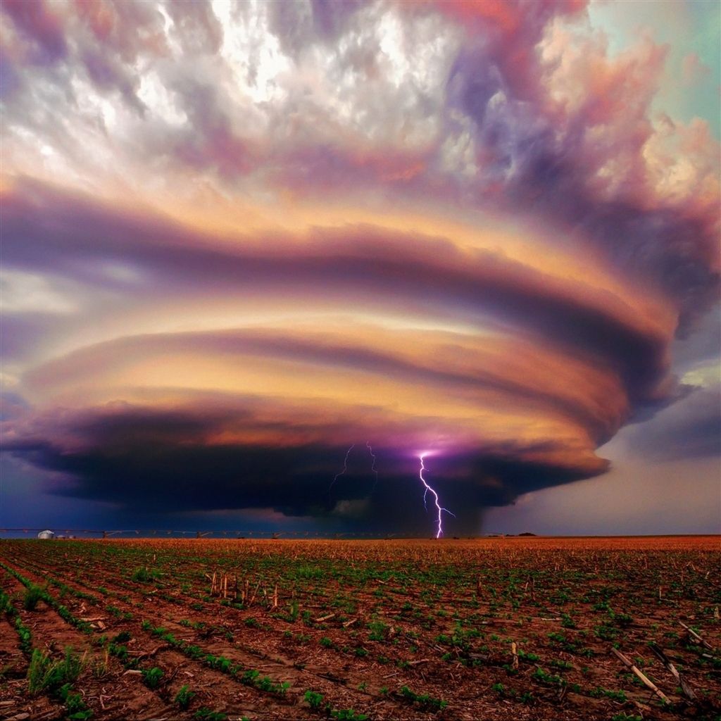 Tornado su campagna al tramonto, 1125x2436 Full HD Verticale, iPhone Pro Max