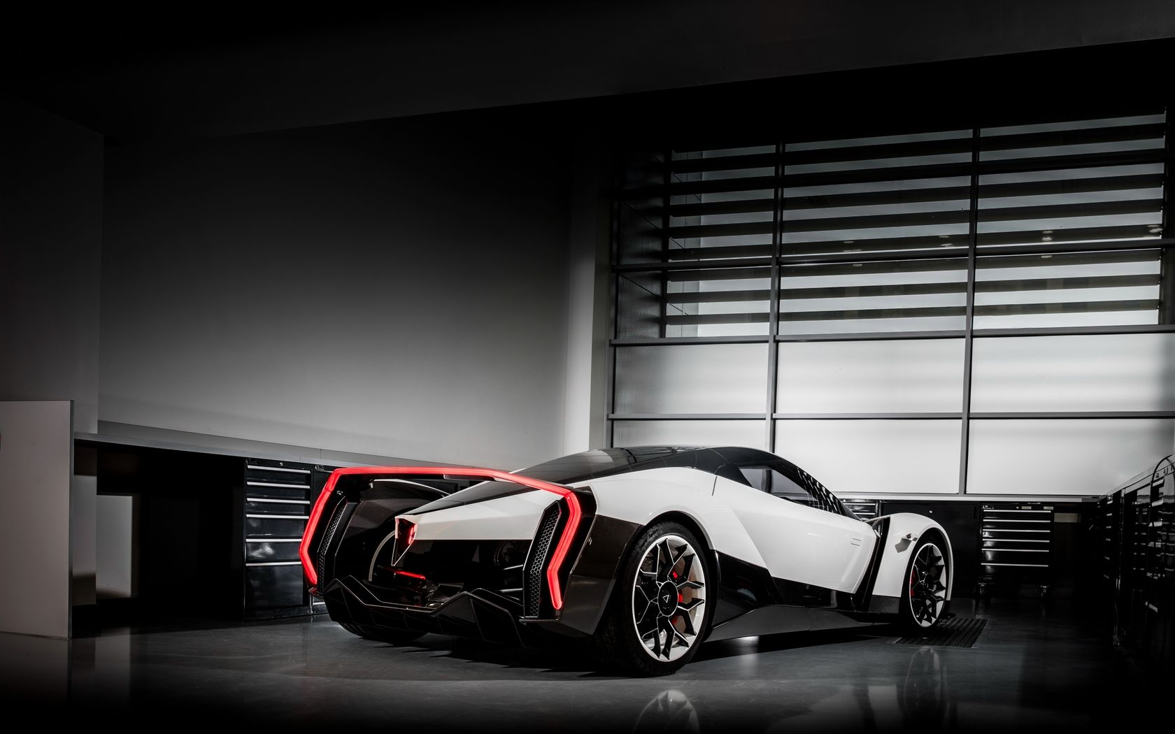 Hypercar bianca e nera, 1680x1050 HD, Desktop