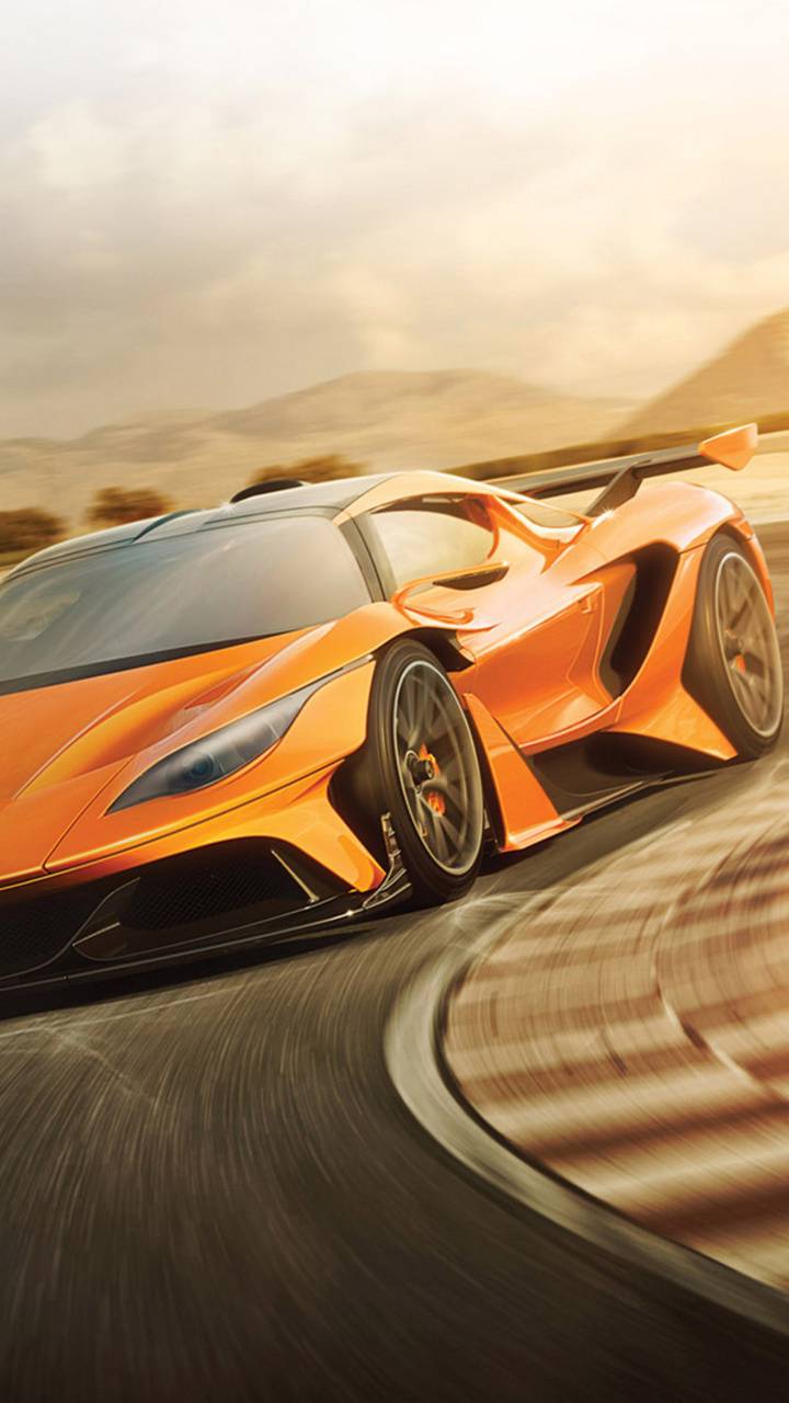 Hypercar arancione su pista, 720x1280 Full HD Verticale, iPhone
