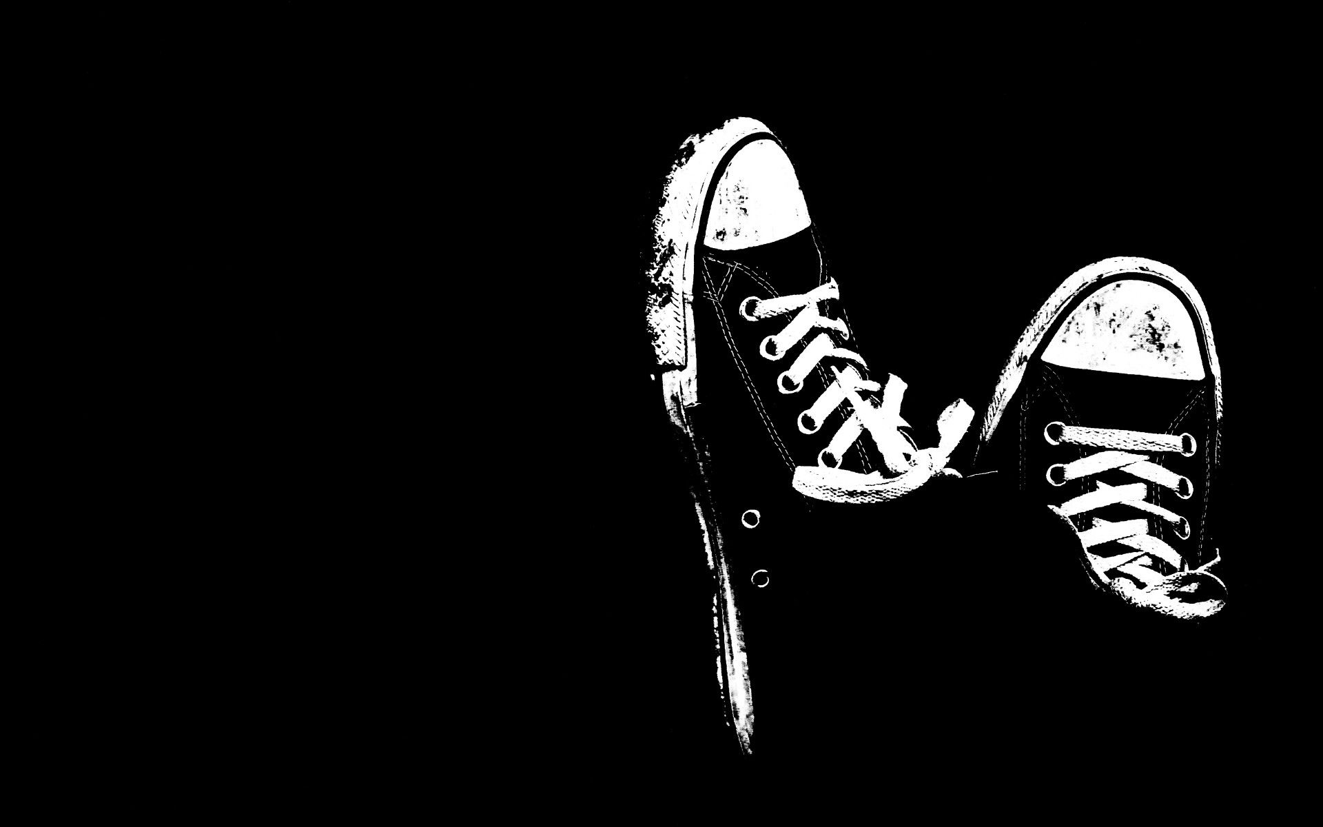 Scarpe da ginnastica bianco e nero, 1920x1200 Full HD+, Desktop