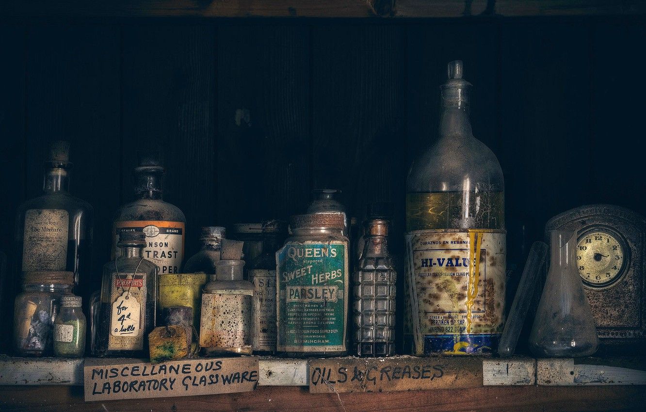 Bottiglie vintage farmacia scaffale, 1332x850 720p, Acer Nitro
