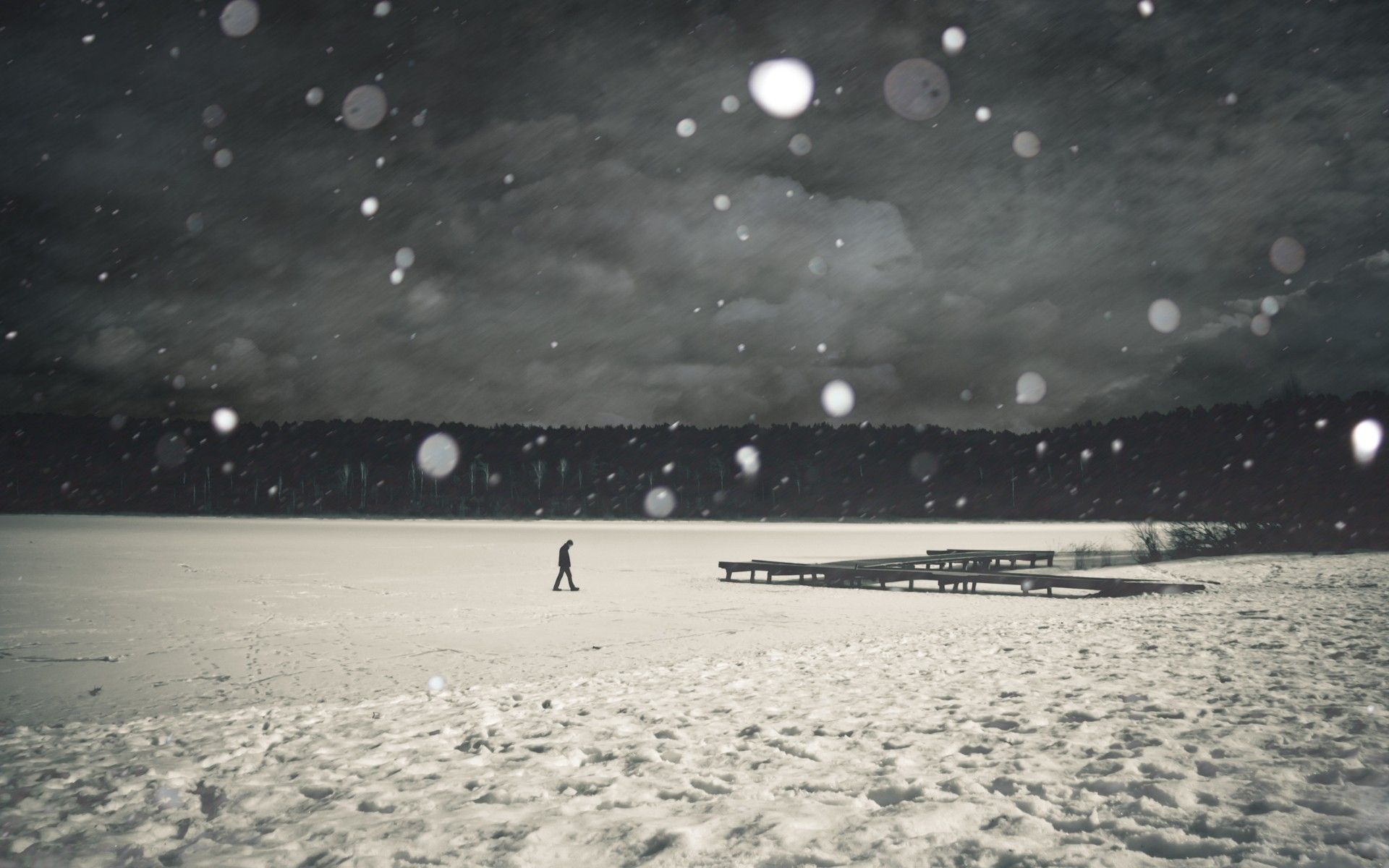 Figura solitaria neve invernale, 1920x1200 Full HD+, PC