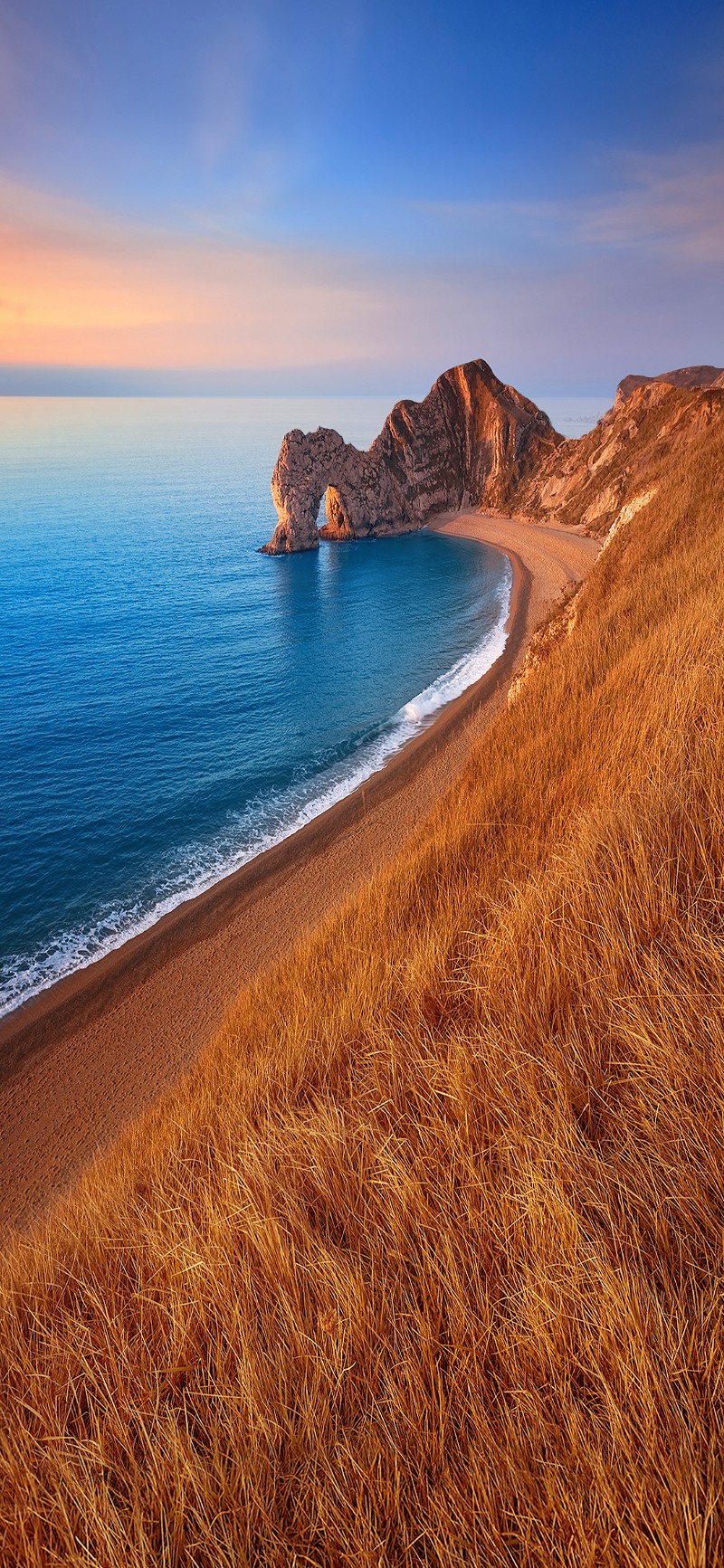 Costa oceanica con arco roccioso, 800x1733 Full HD Verticale, Smartphone