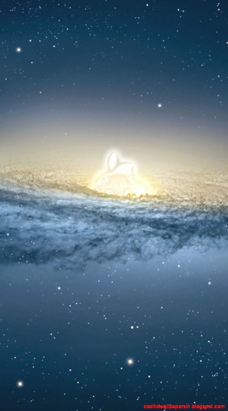 Galassia luminosa nello spazio, 791x1423 Verticale, iPhone Pro Max