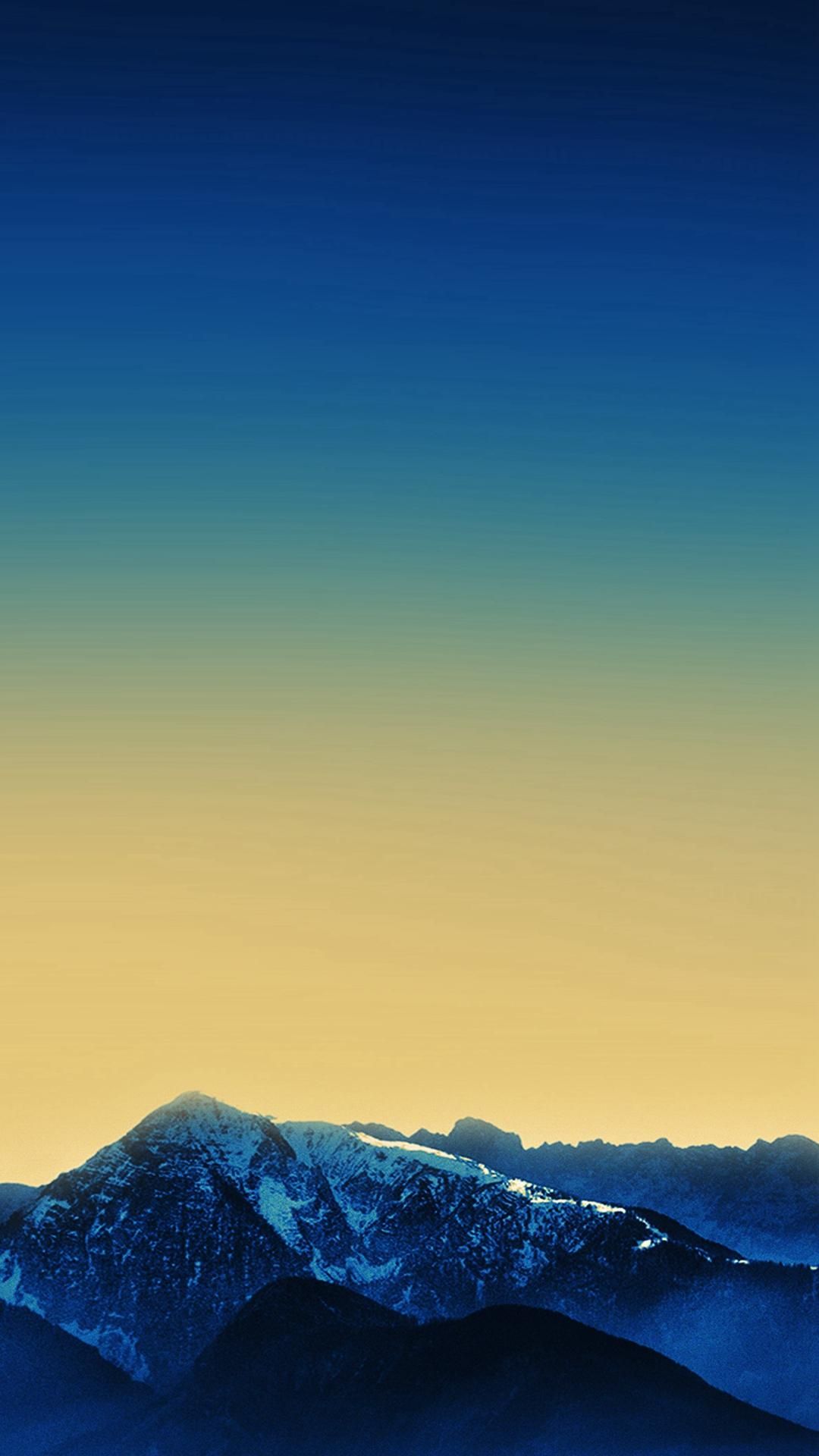 Montagna innevata al tramonto, 1080x1920 Full HD Verticale, iPhone Plus