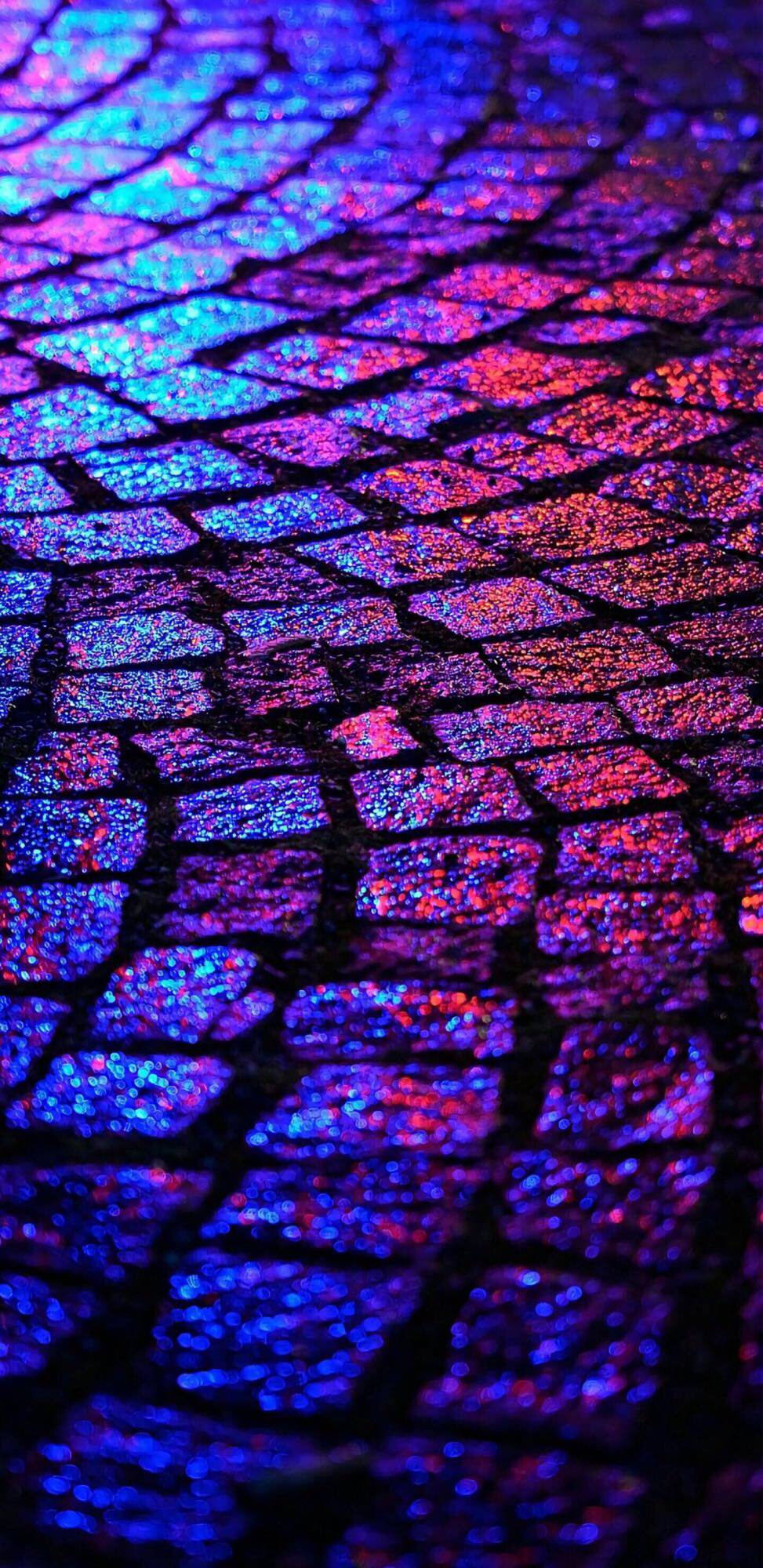 pavimento ciottoli neon viola blu, 973x2000 Full HD Verticale, iPhone Plus