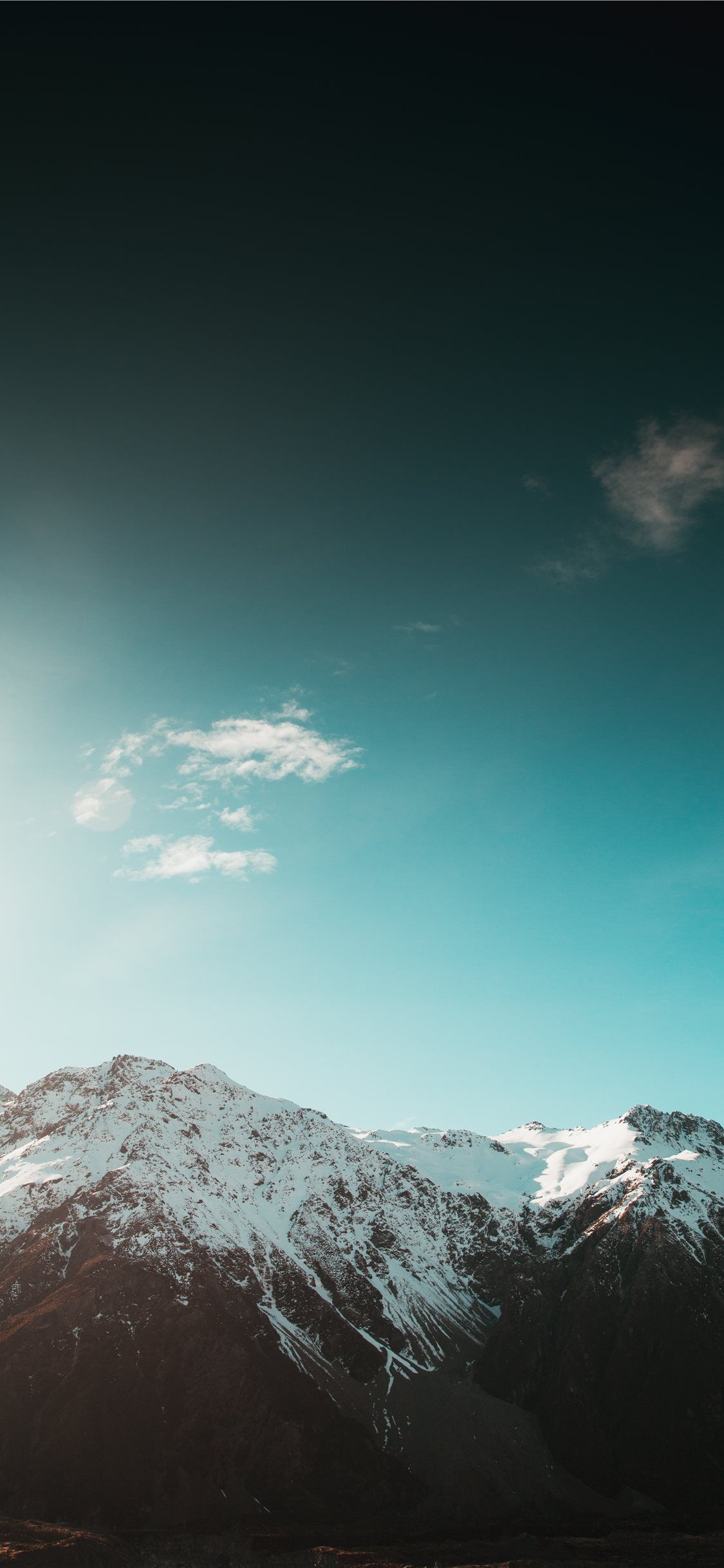 Montagne innevate nero-turchese, 1125x2436 Full HD Verticale, iPhone