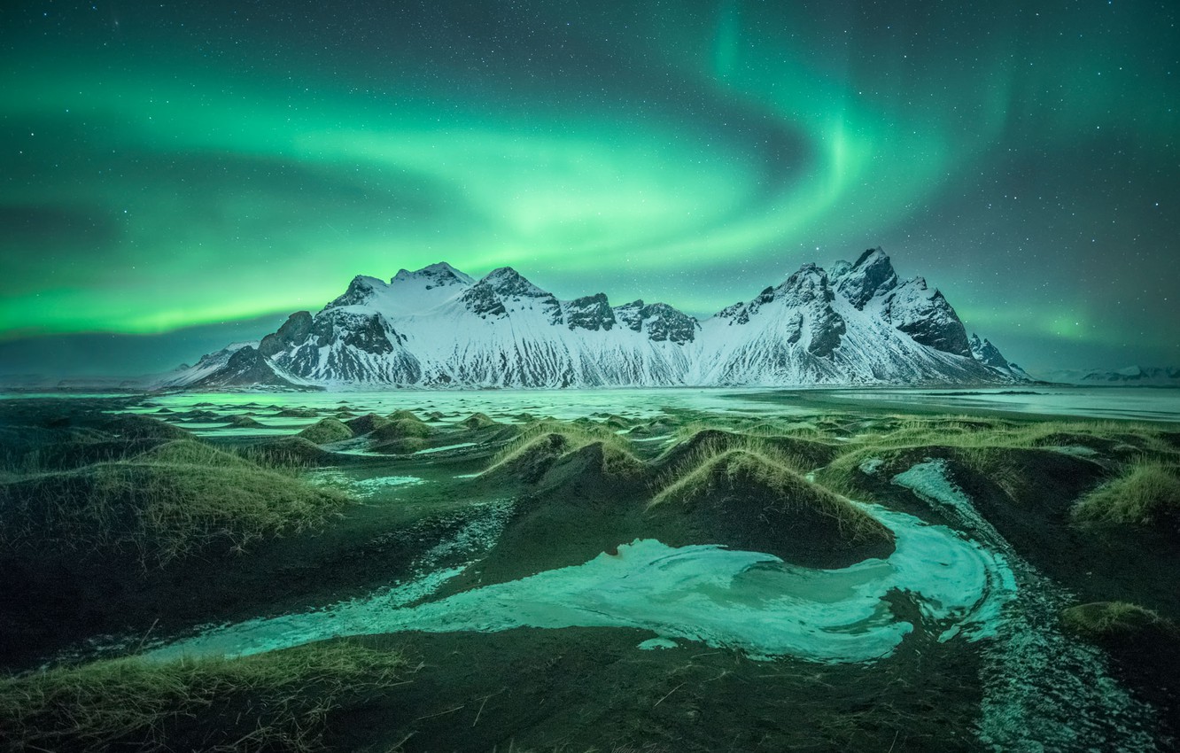 Aurora boreale montagna Islanda, 1332x850 720p, PC