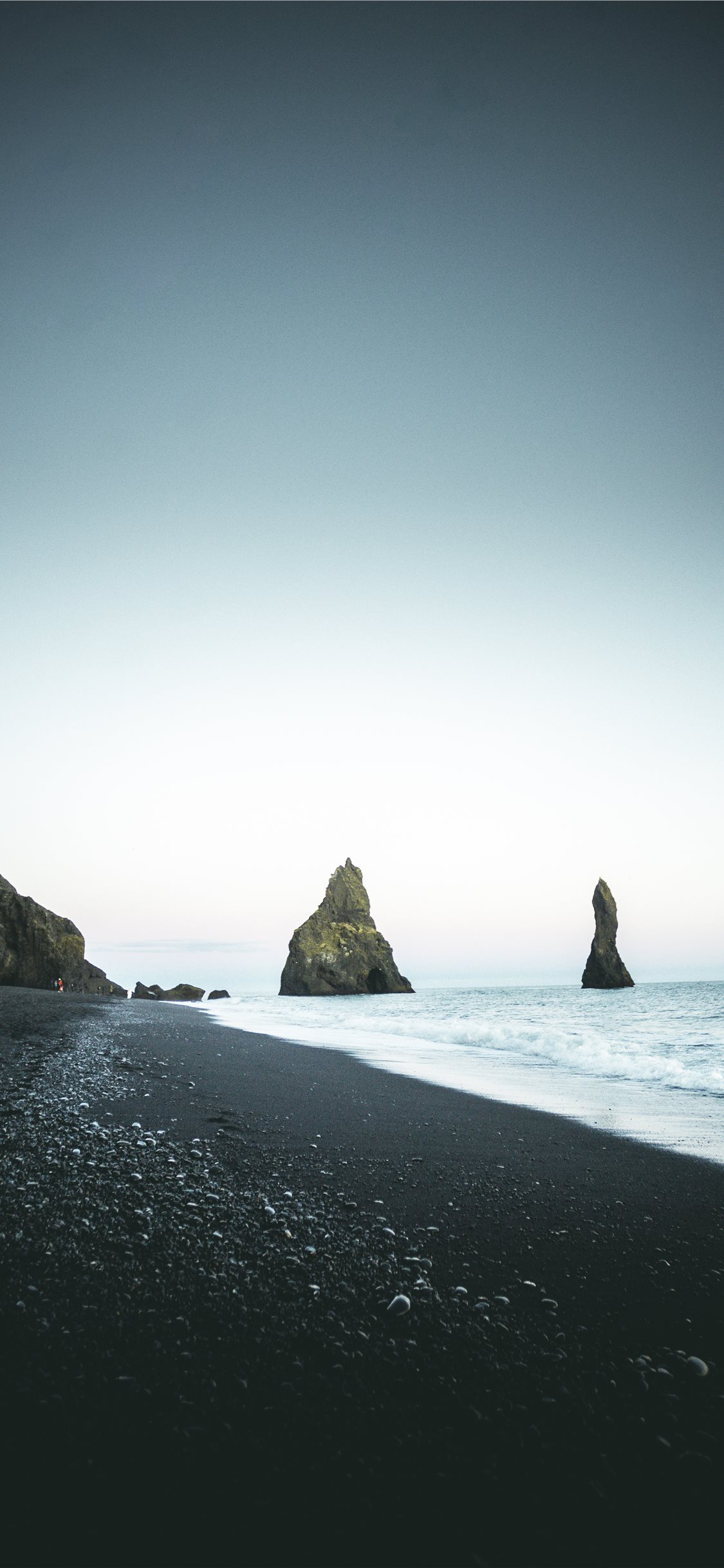 Spiaggia nera Islanda scogliere, 1125x2436 Full HD Verticale, Smartphone