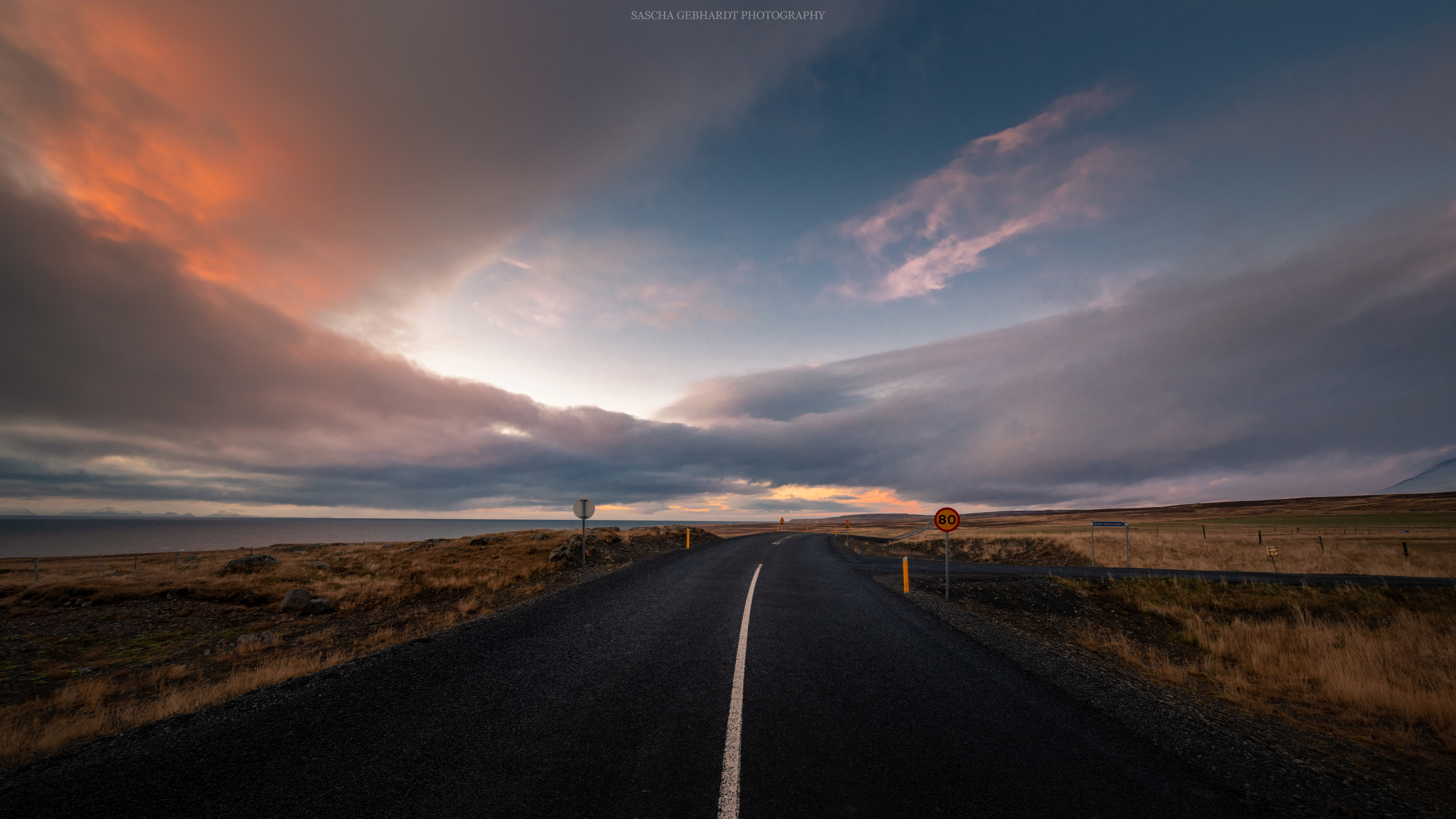 Strada al tramonto in Islanda, 7948x4471 4K, Desktop 4K