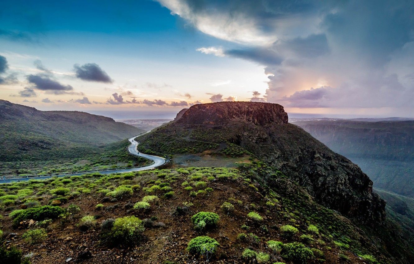 Paesaggio montano con strada tortuosa, 1332x850 HD, Desktop