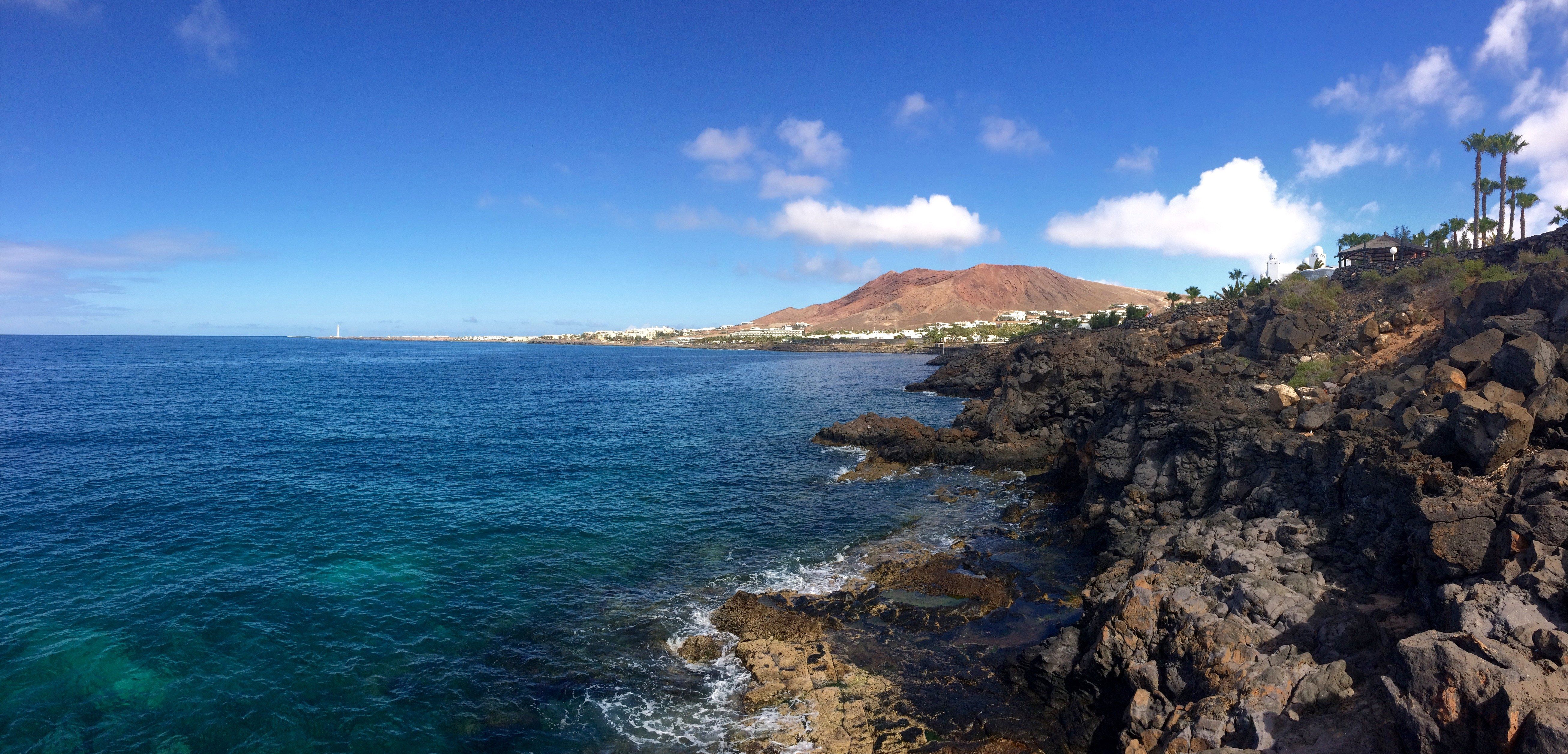 Costa vulcanica Lanzarote mare, 5224x2512 4K Ultra HD, Monitor 4K